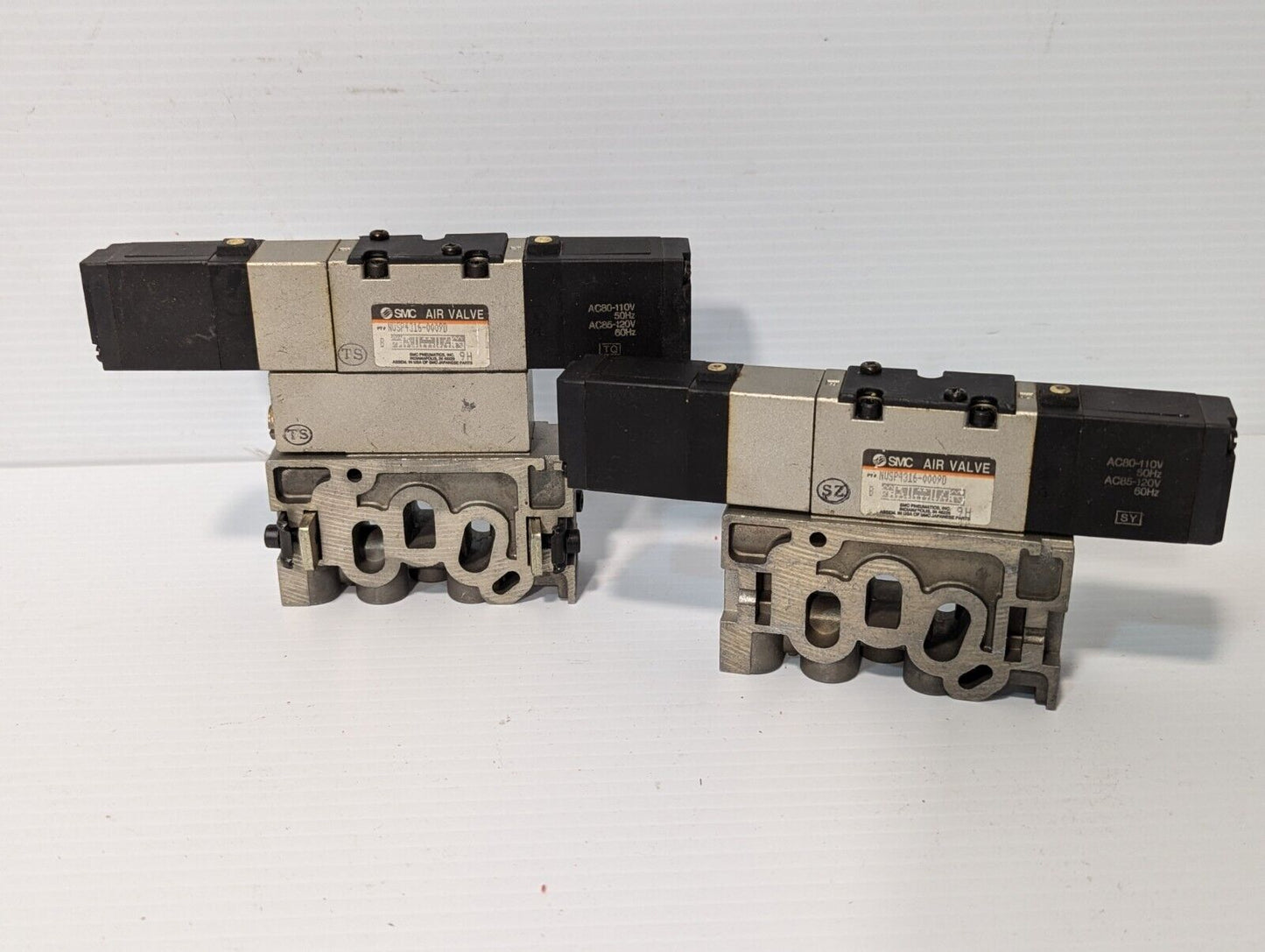 SMC NVSP4316-0009D Air Valve with Manifold, 110v @ 50Hz / 120v @ 60Hz -Free Ship