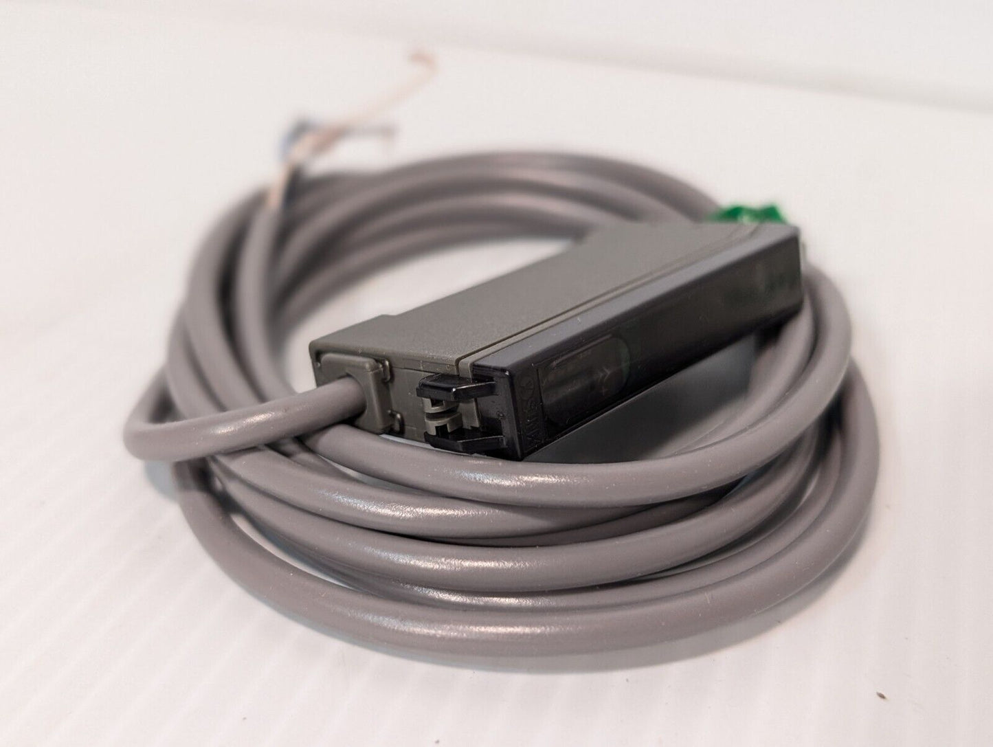 SUNX FX-D1 Fiber Optic Sensor with original box - Free Shipping + Returns.