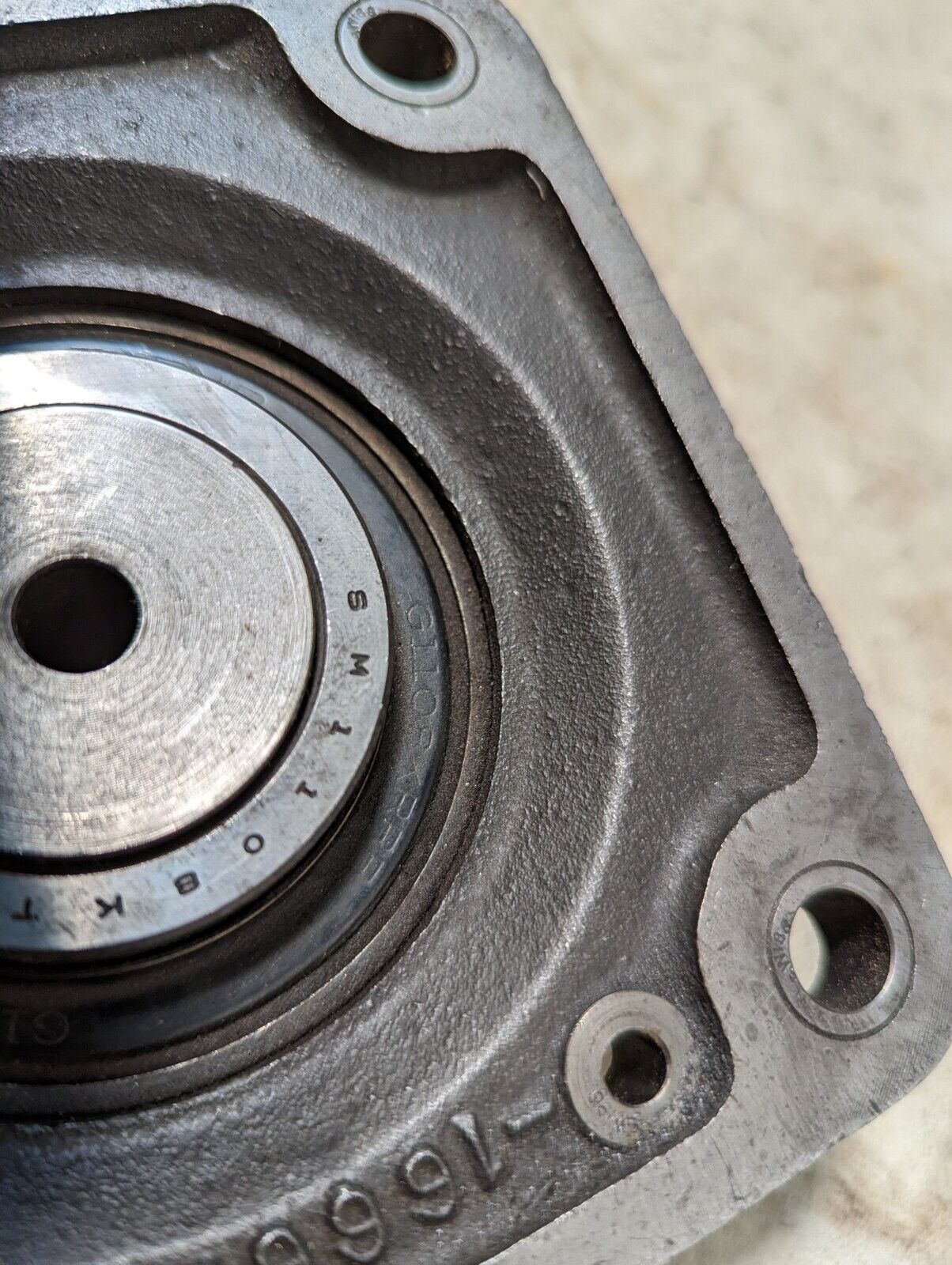 Fafnir 16666A 4-bolt flange bearing SM1108KT with Fafnir G1108XRRB insert