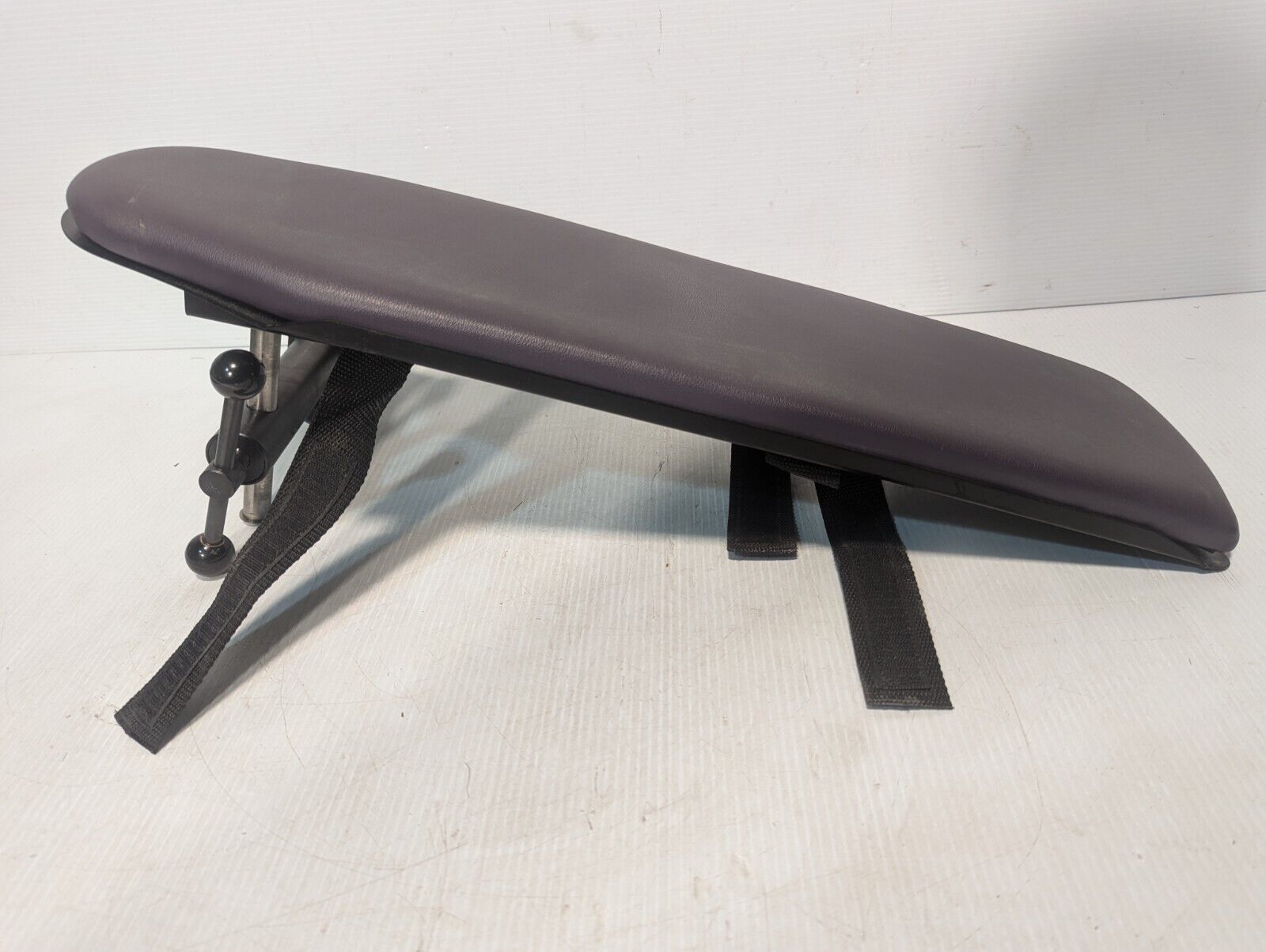 Unbranded arm board as shown, 24 x 7 inches w/hook & loop straps - Free Shipping
