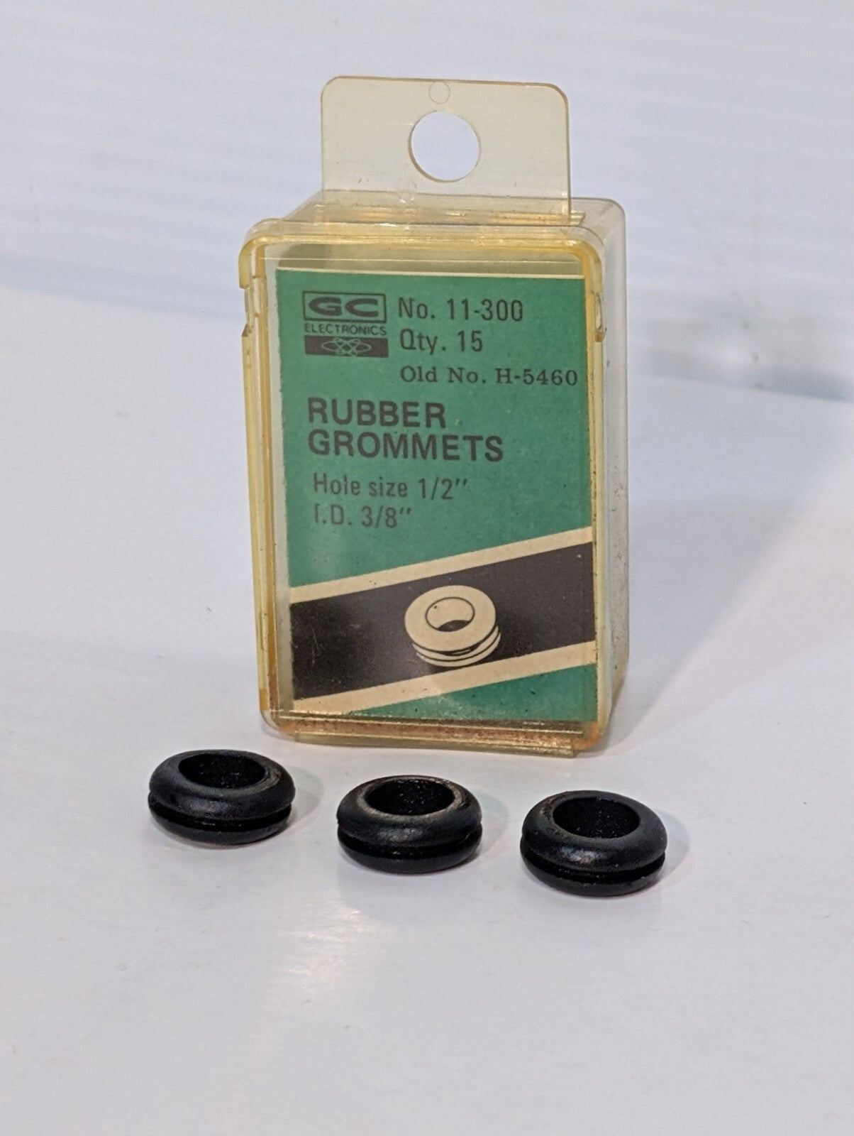 (90) GC 11-300 Rubber Grommets, Hole size 1/2" I.D. 3/8", 6 packs of 15