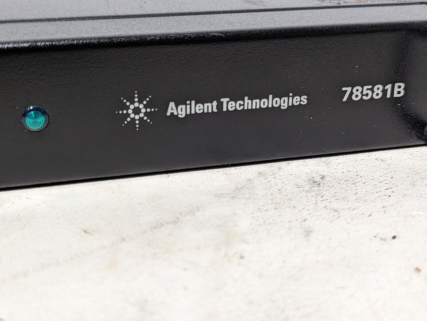 Agilent 78581B CareNet Controller, 32 port medical switch, 100-240VAC, 50-60Hz