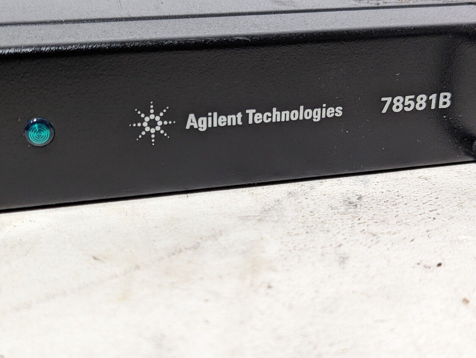Agilent 78581B CareNet Controller, 32 port medical switch, 100-240VAC, 50-60Hz