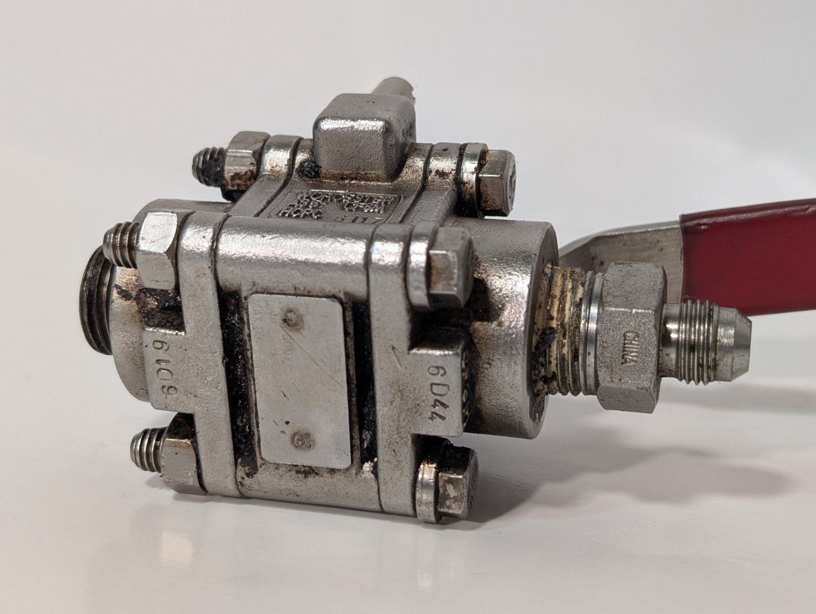 Worcester A351-CF8M Stainless Ball Valve, 3/4" NPT (w\o our adapters), Flowserve