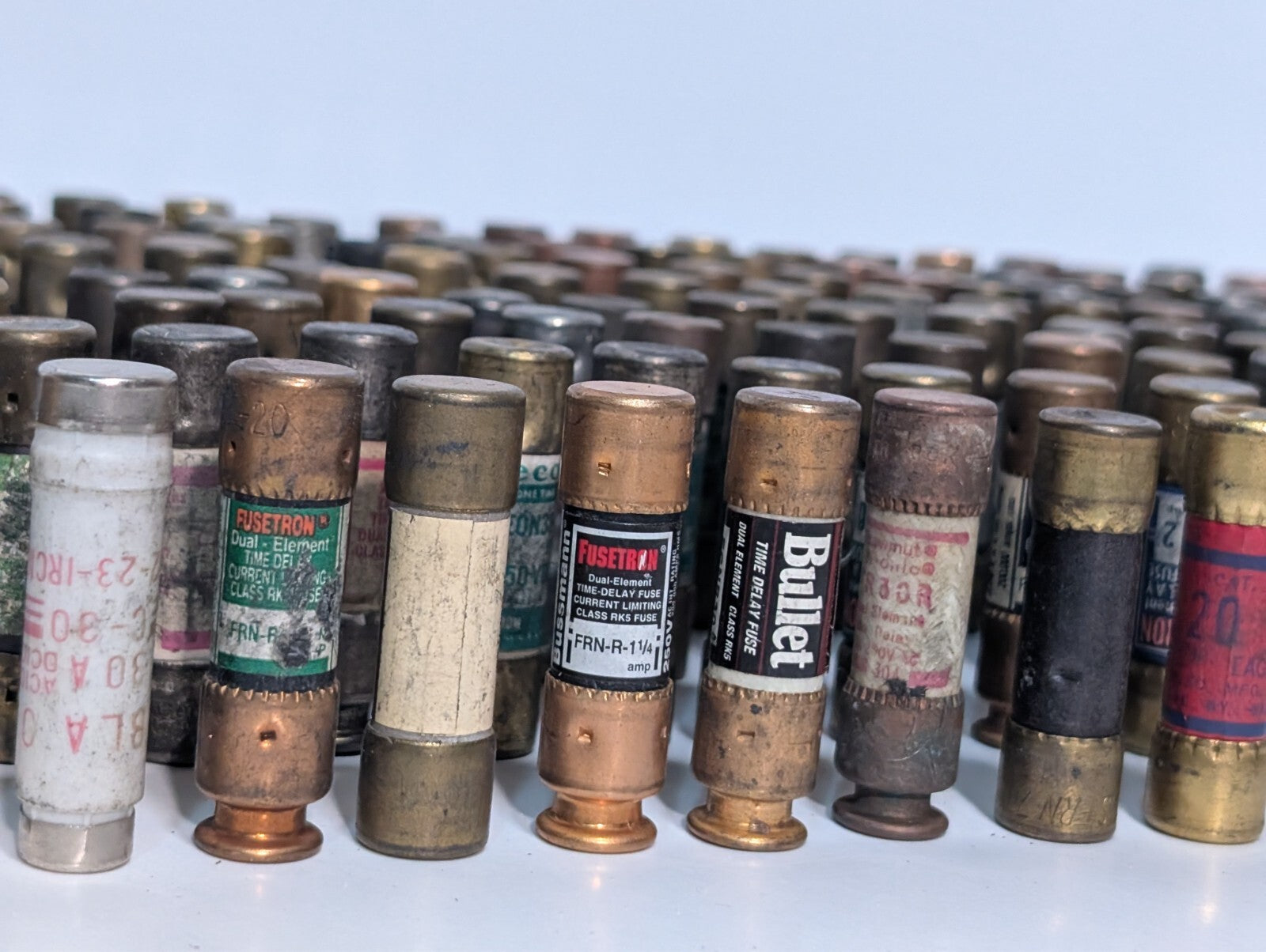 155 Assorted Fuses, Various Brands and Amps, Includes 5 FRN-R-5
