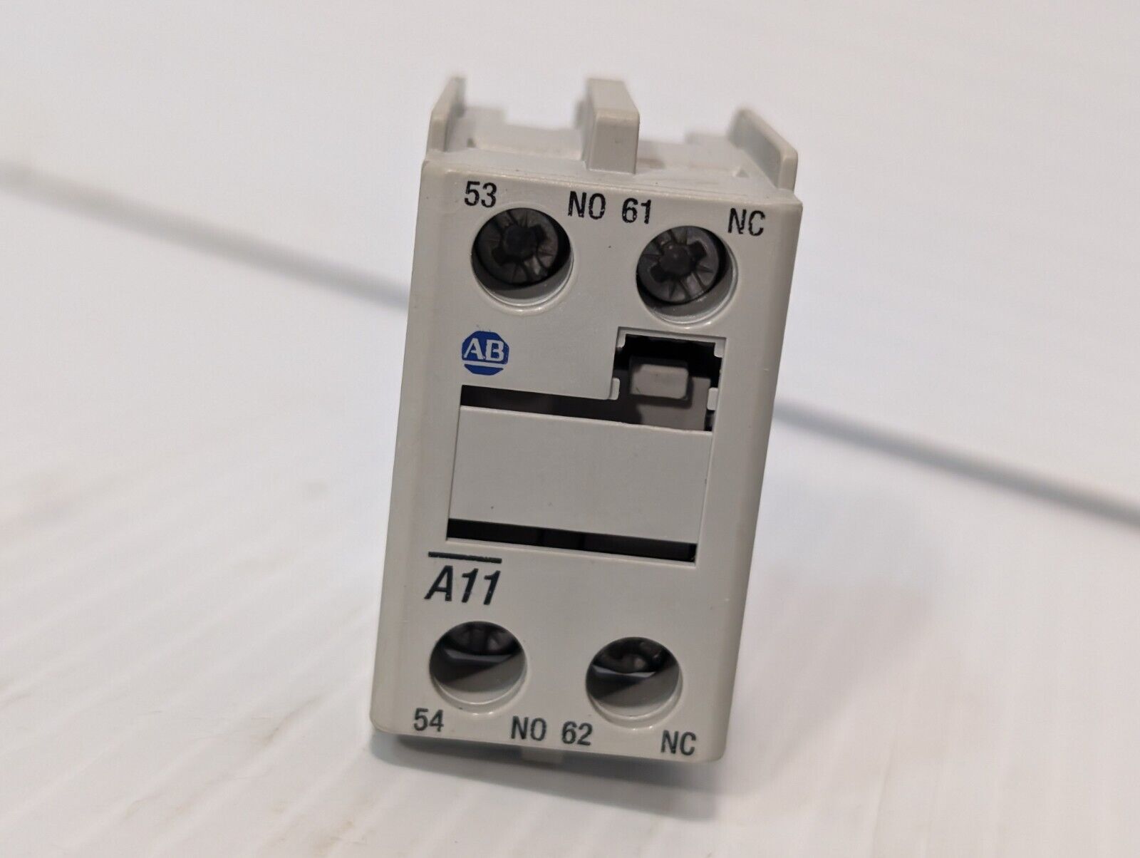 Allen Bradley 100-F Ser. B, Auxiliary Contact, Contact Block, AC-12 690V 10A