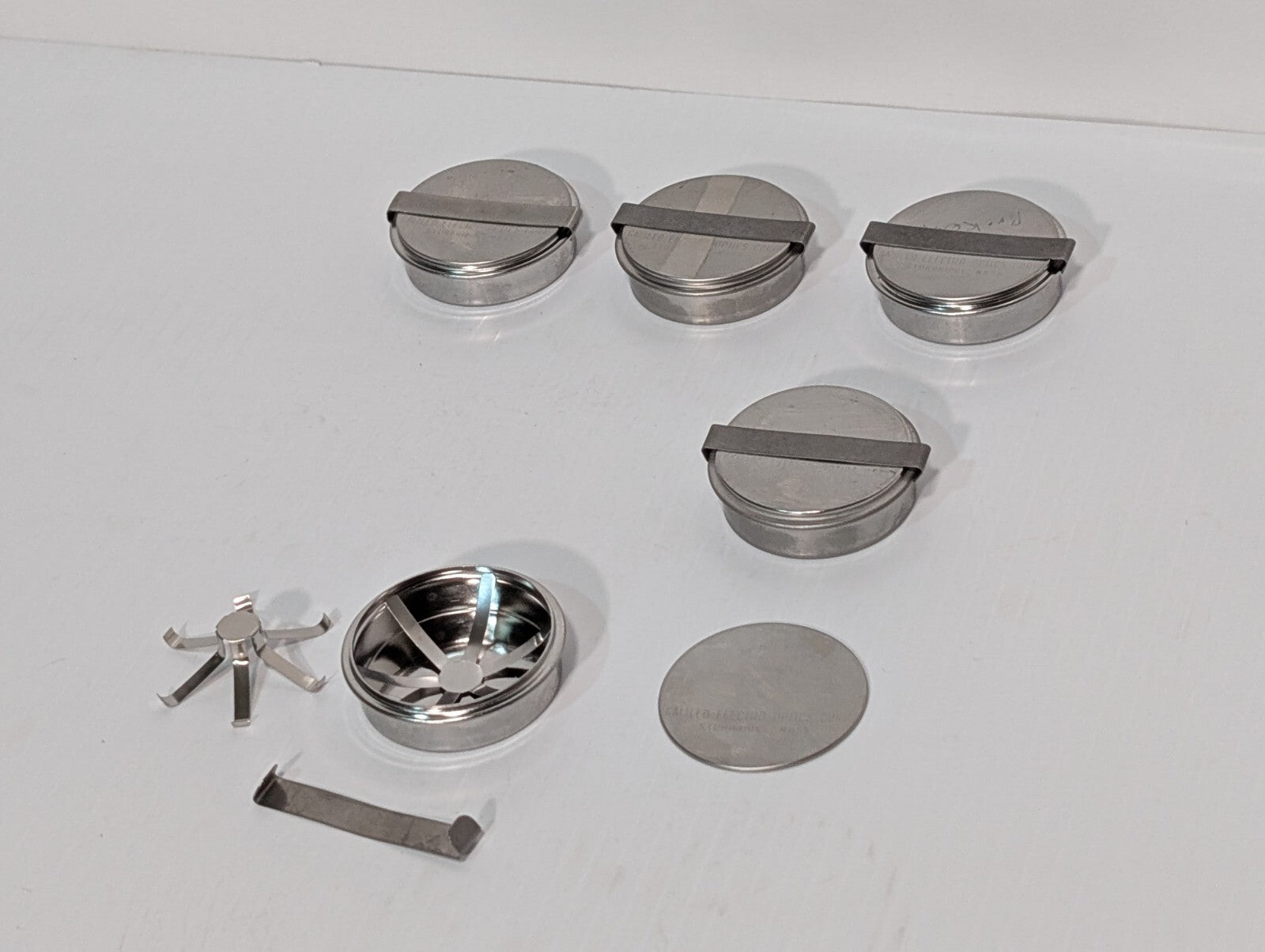 [5] Galileo Electro-Optics Chopper Wheel, for splitting light beams