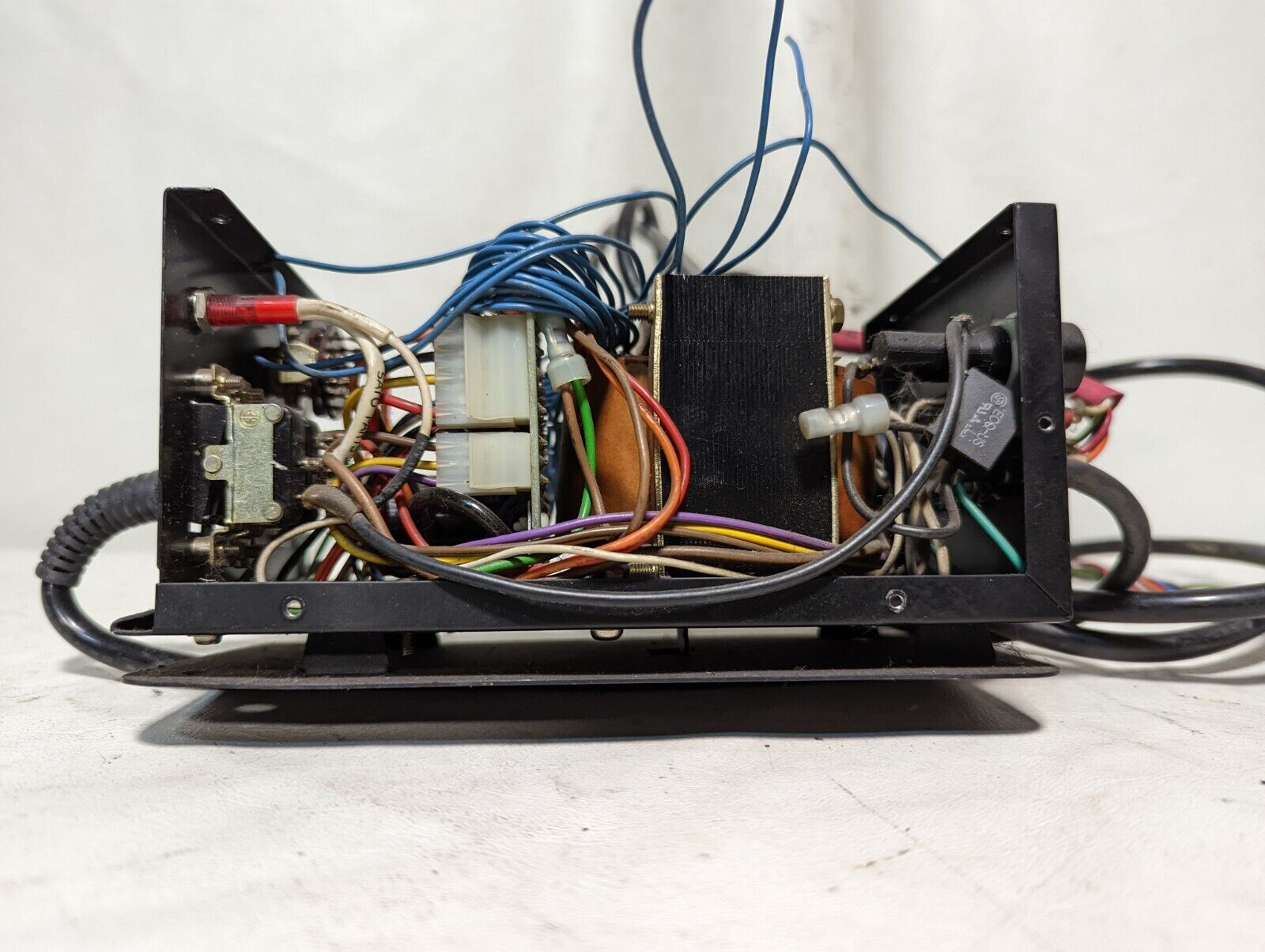 HIOS Yaesu CLT-AY-51 power supply