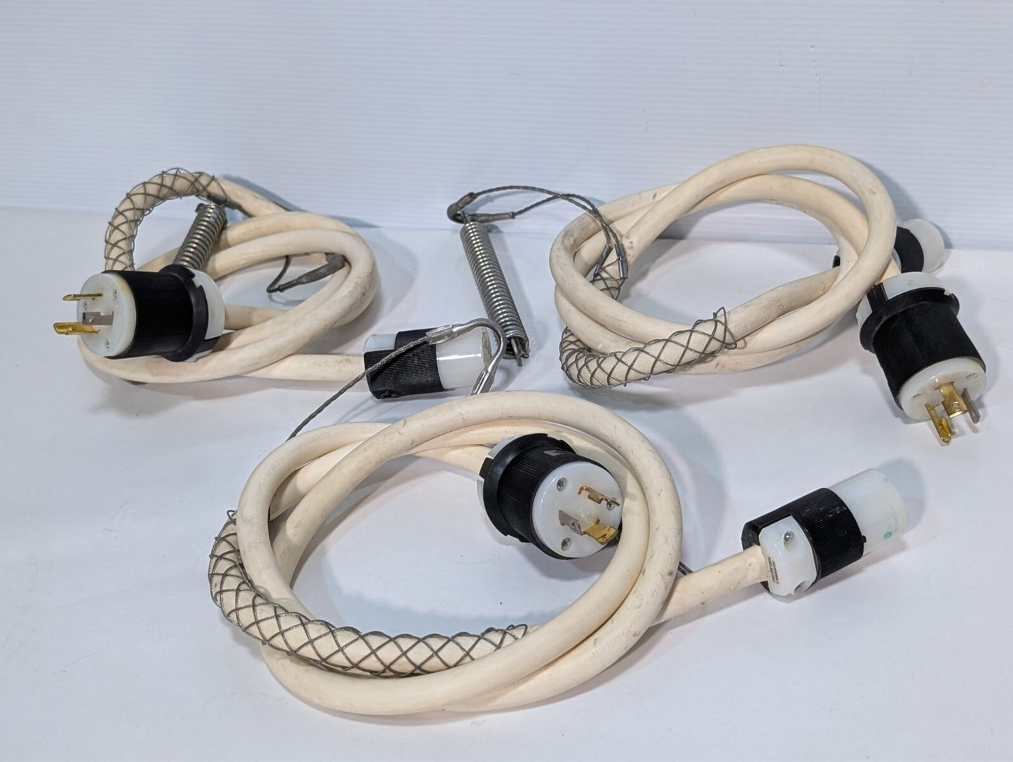 (6) Hubbell HBL8319C Insulgrip Hospital Grade Outlet Receptacle with Wiring Etc