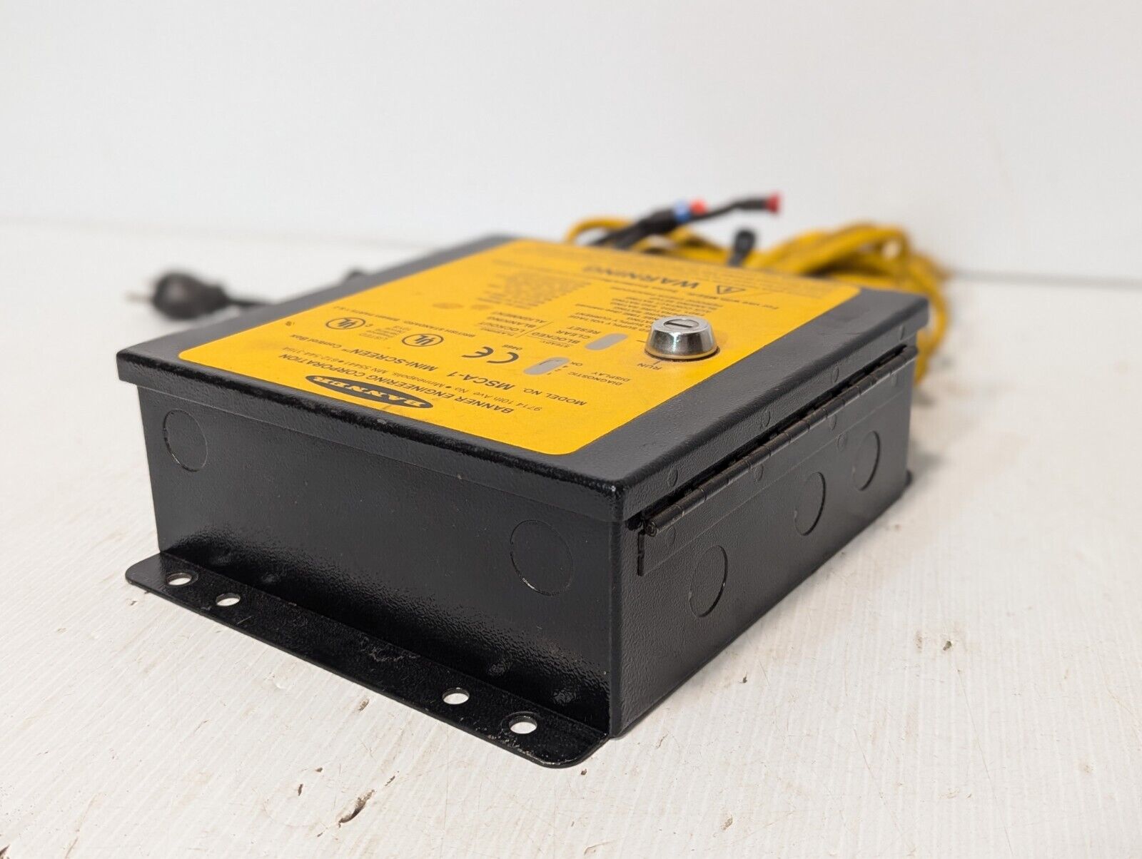 Banner MSCA-1 Mini-Screen Controller Box W/ Cables - Free Shipping+Returns
