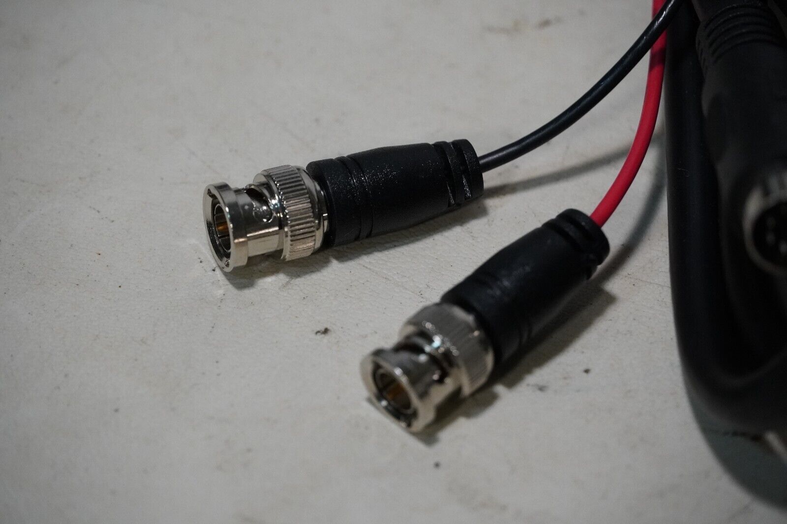 Stryker 105-182-435 RGB Processor Cable for 888 Endoscopic Camera System