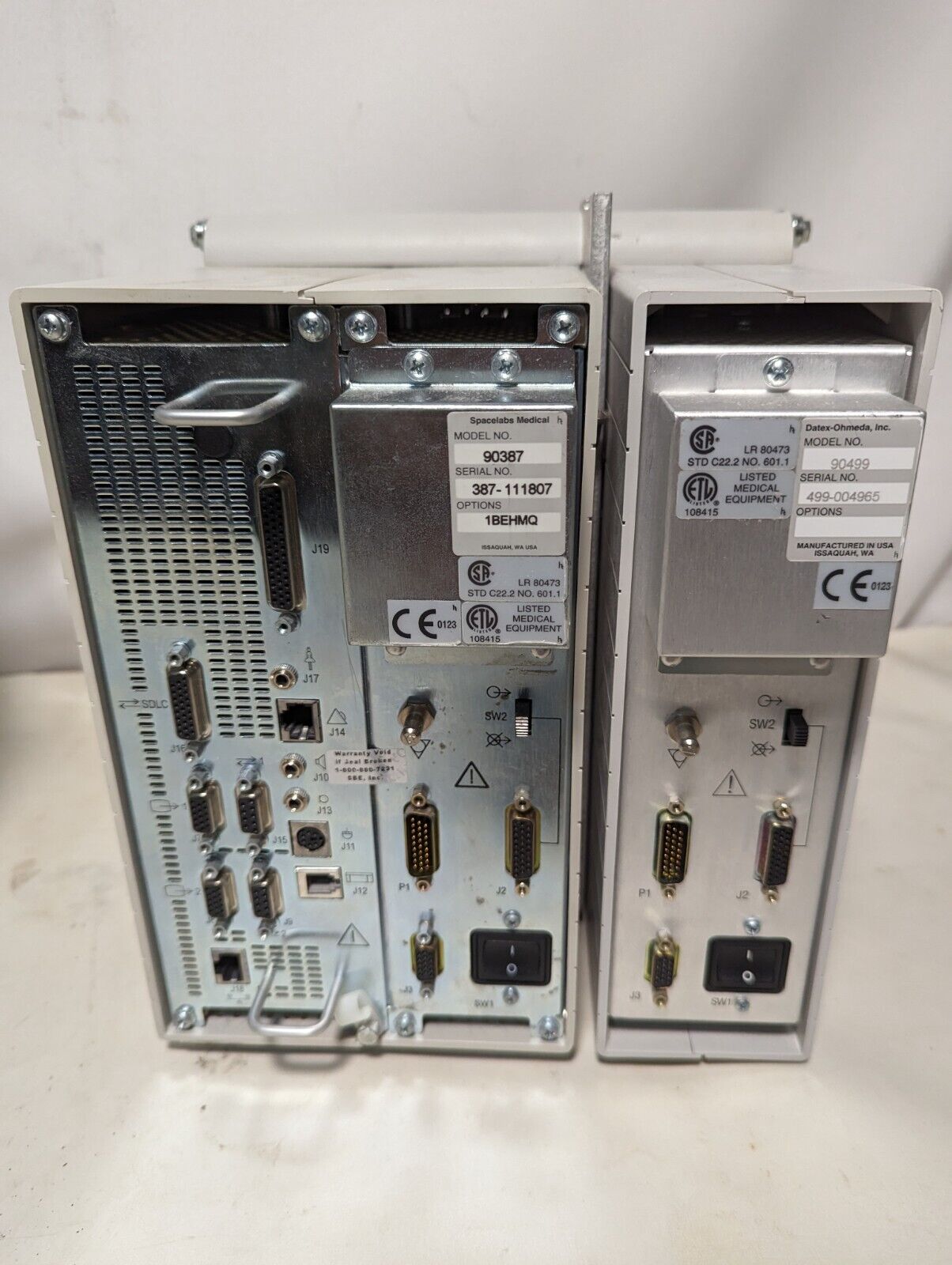 Spacelabs Medical Datex-Ohmeda 90387 with 90499 module rack for patient monitors