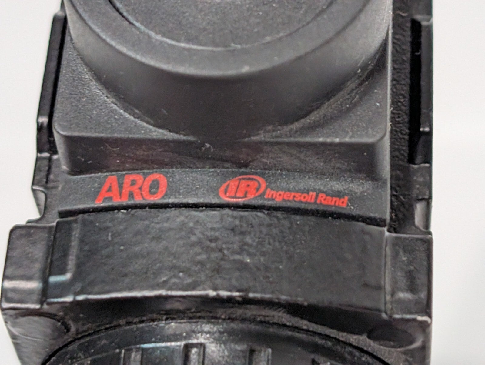[2] Aro R37121-100 Air Regulator 1/4" NPT 1000 Series Ingersoll Rand