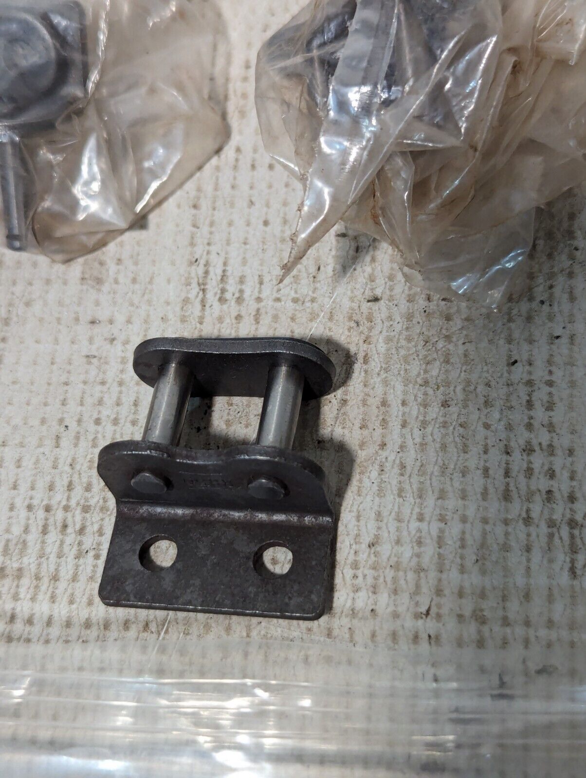 TSUBAKI Attachment Link: For Nickel-Plated Steel Roller Chains, A-2, 60, Single