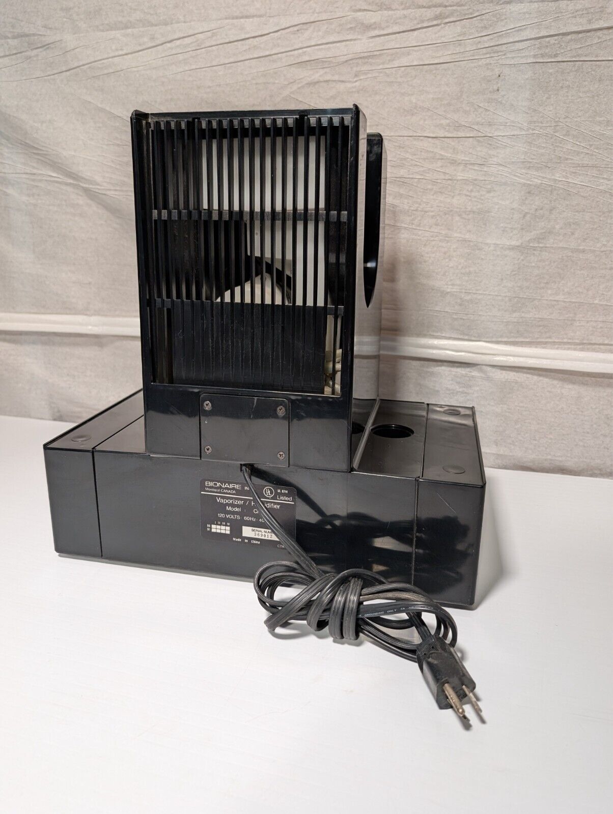Bionaire Clean Mist CM-3 Vaporizer / Humidifier 1400 sqft 3 Gallon
