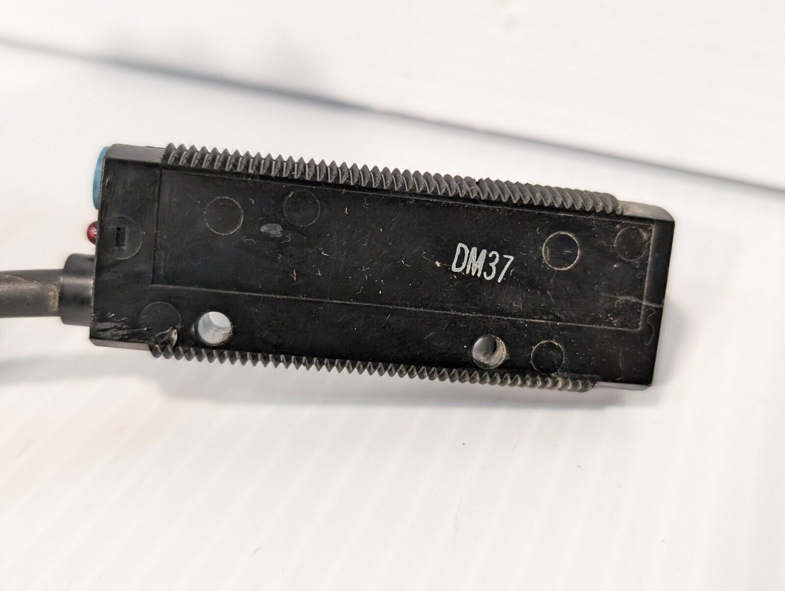Allen Bradley 42SRU-6002 PhotoSwitch Retroreflective Control, 10-30VDC, 1 watt
