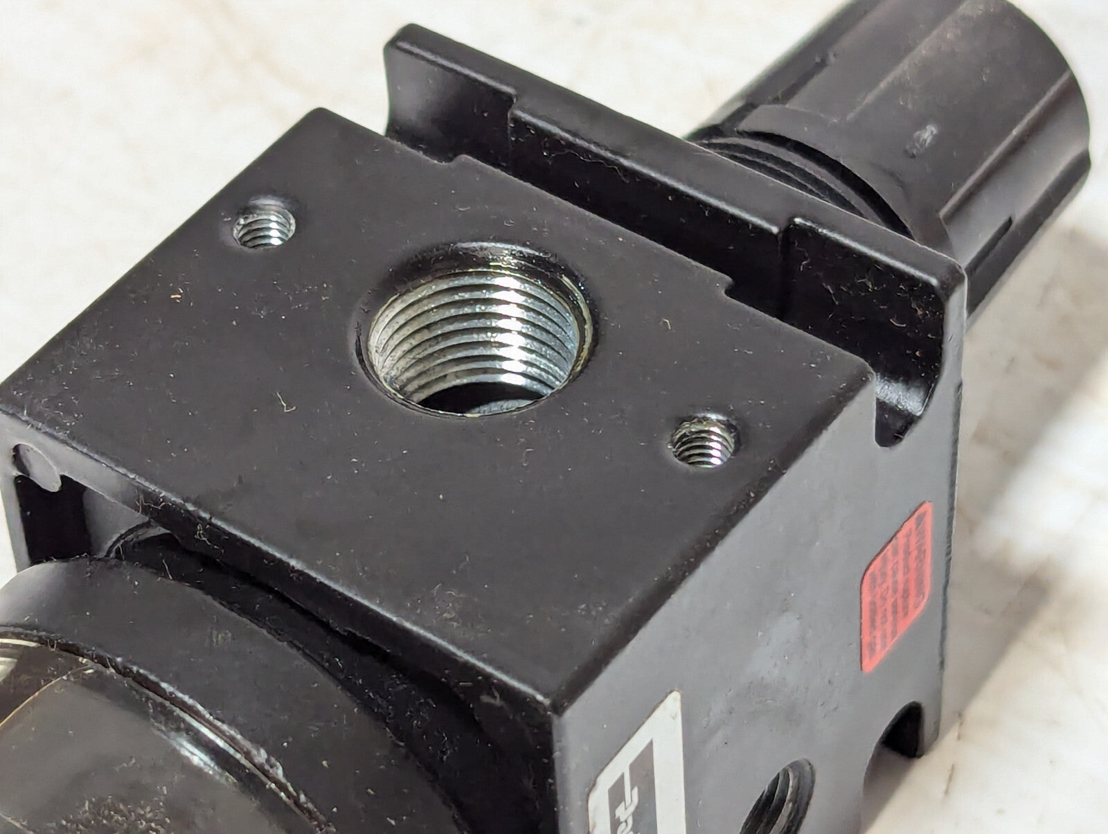 Watts Fluidair Parker B75-03WJC Integral Filter, Regulator, Twist Drain, 250Psi