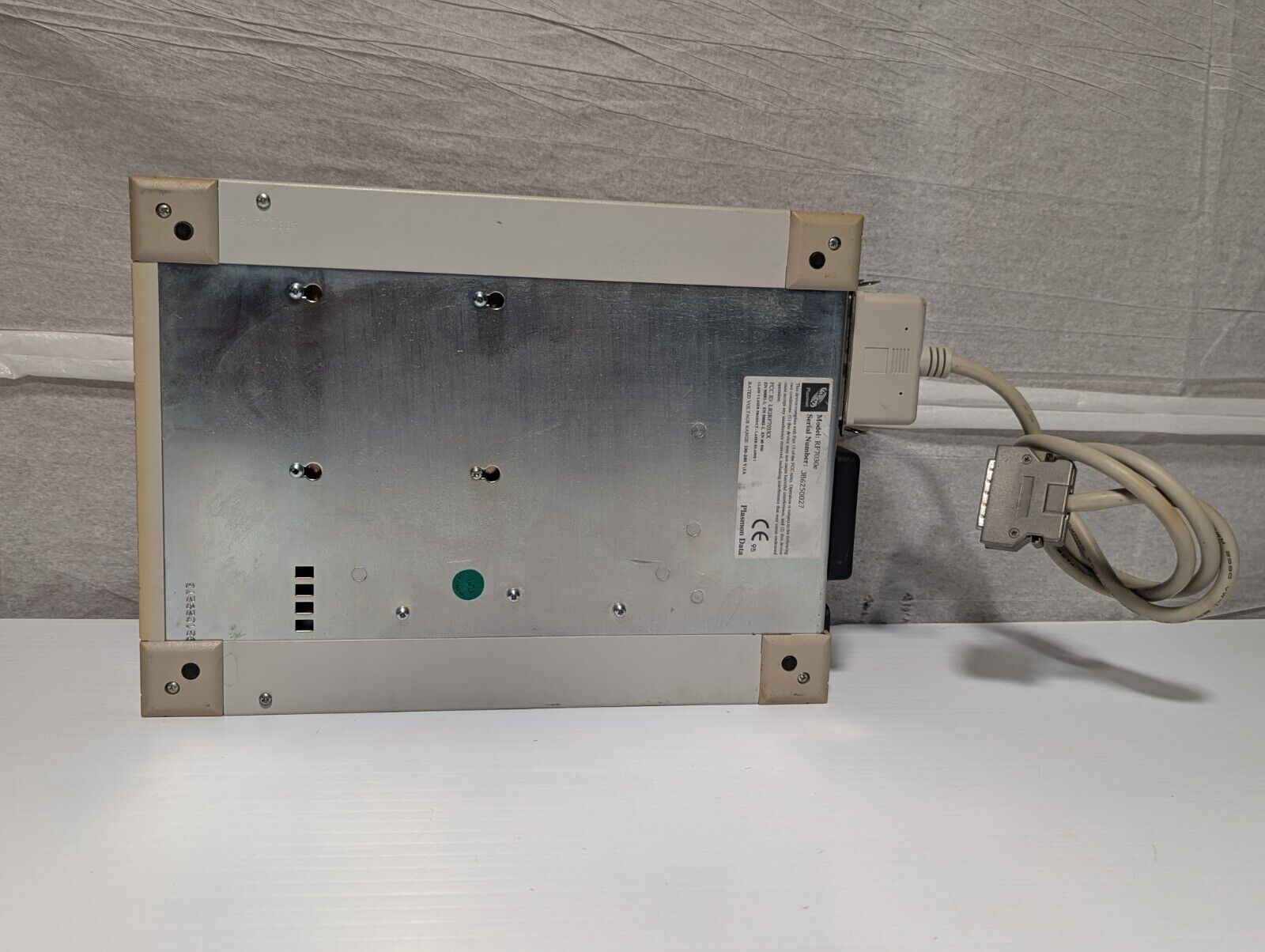 Plasmon RF7030e External Multifunction Magneto-Optical SCSI Disk Drive