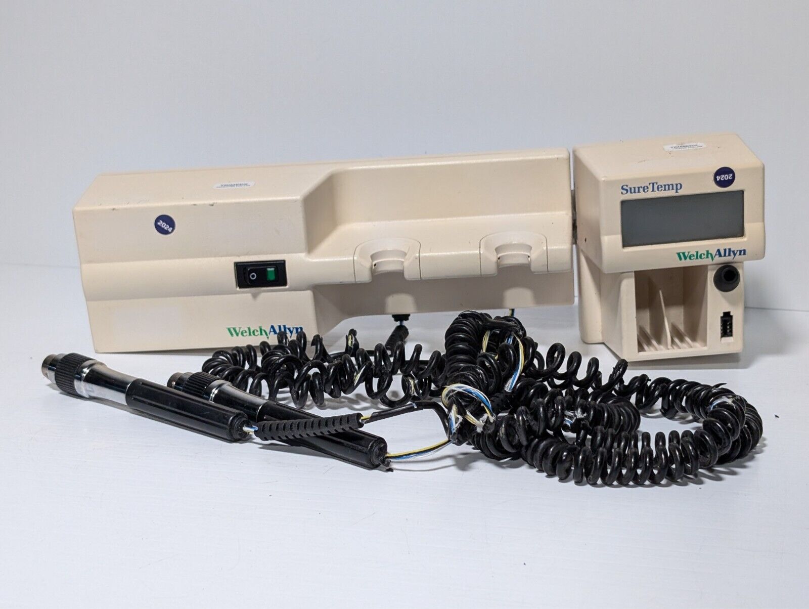 Welch Allyn 767 Series Transformer 2 Otoscopes No Heads & 76751 Suretemp