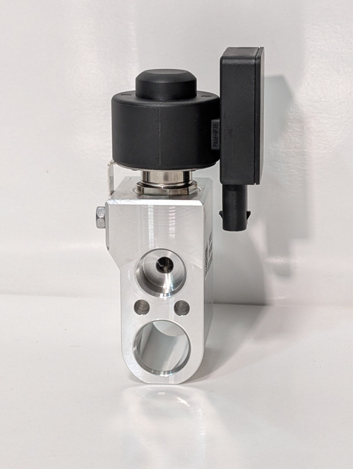 T0206001 solenoid valve, HW1.1SW1.72, J1515-40910, 2.5T EXV, HW 1.1 SW 1.72