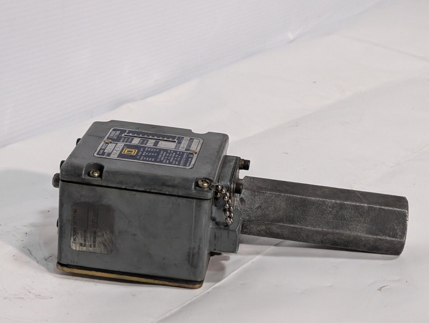 Square D Class 9012 A0W10 Pressure Switch