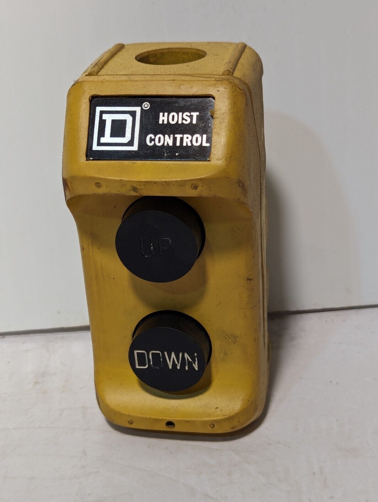 Square D B62Y 2 Button Hoist Control, 150vac, 300vdc - Free Shipping