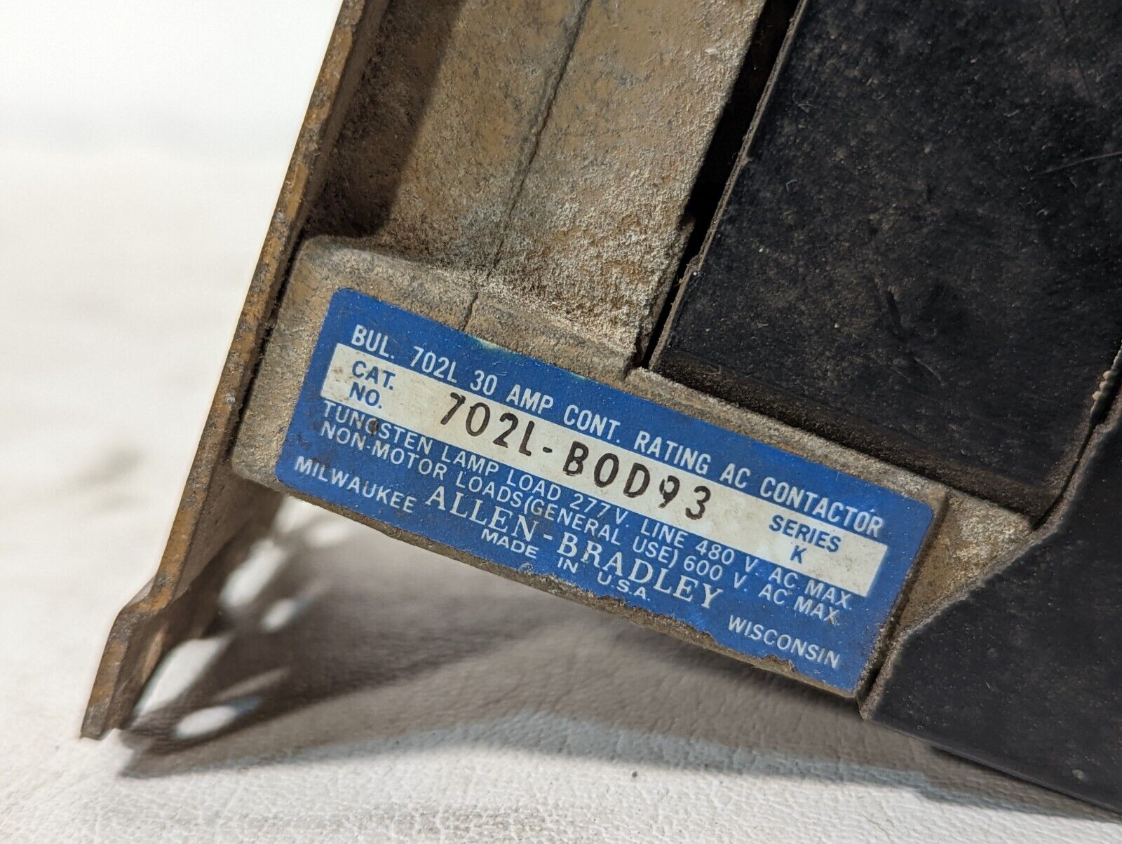 Allen-Bradley 702L-BOD93 30 Amp continuous rating AC contactor
