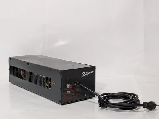 [1] Raymond SVR24251205/6 24 Volt GNB Pallet Pro Battery Charger