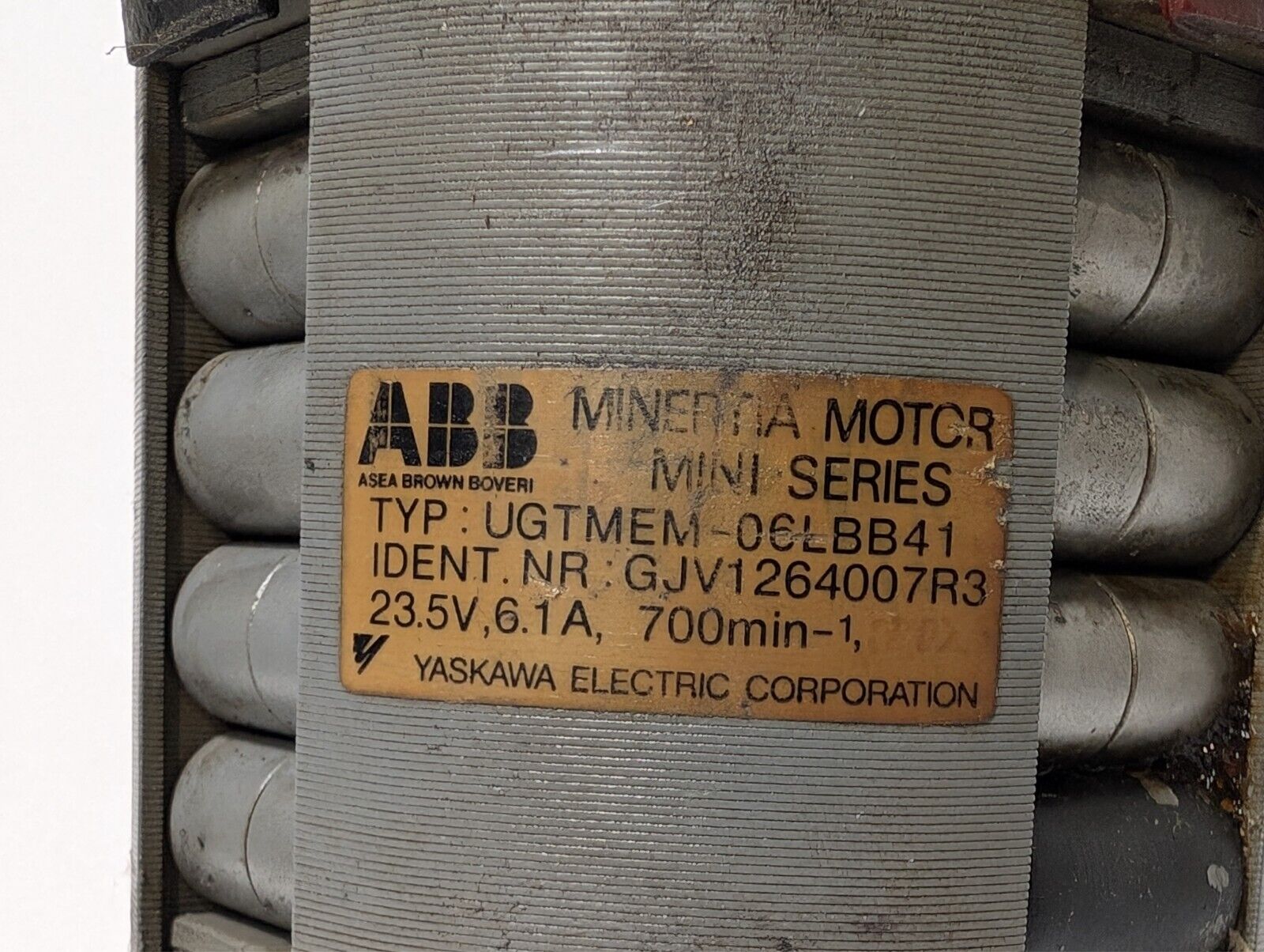 Yaskawa ABB Minertia UGTMEM-06LBB41 DC Tachometer Generator Servo Motor TG-7SVC
