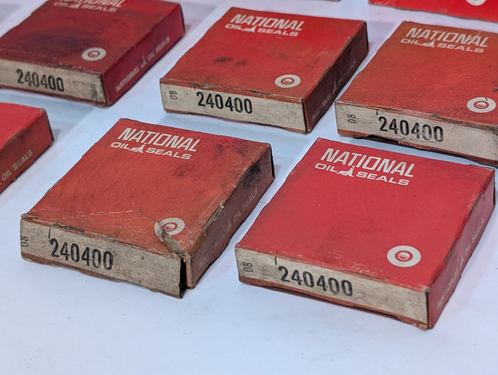 (1) National Oil Seals 240400 Oil Seal by Federal Mogul