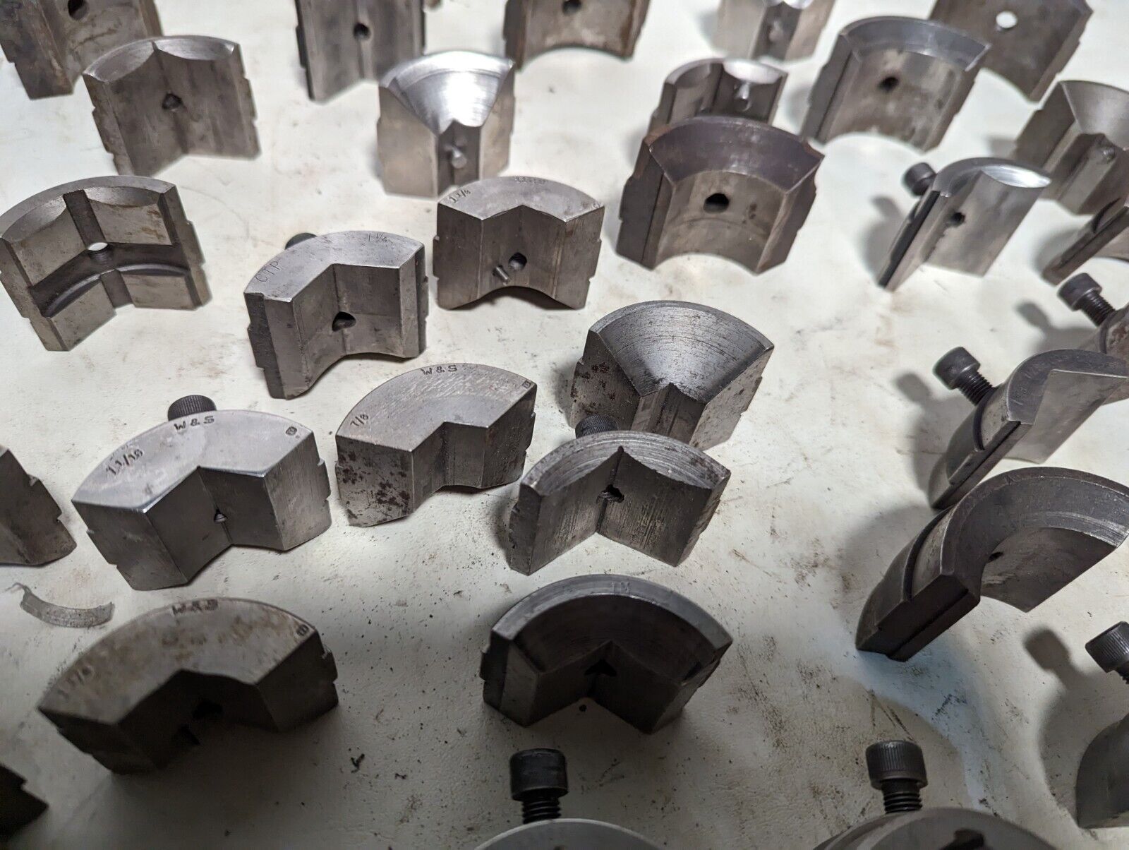 Lot of collet pads as pictured: some complete sets, some incomplete