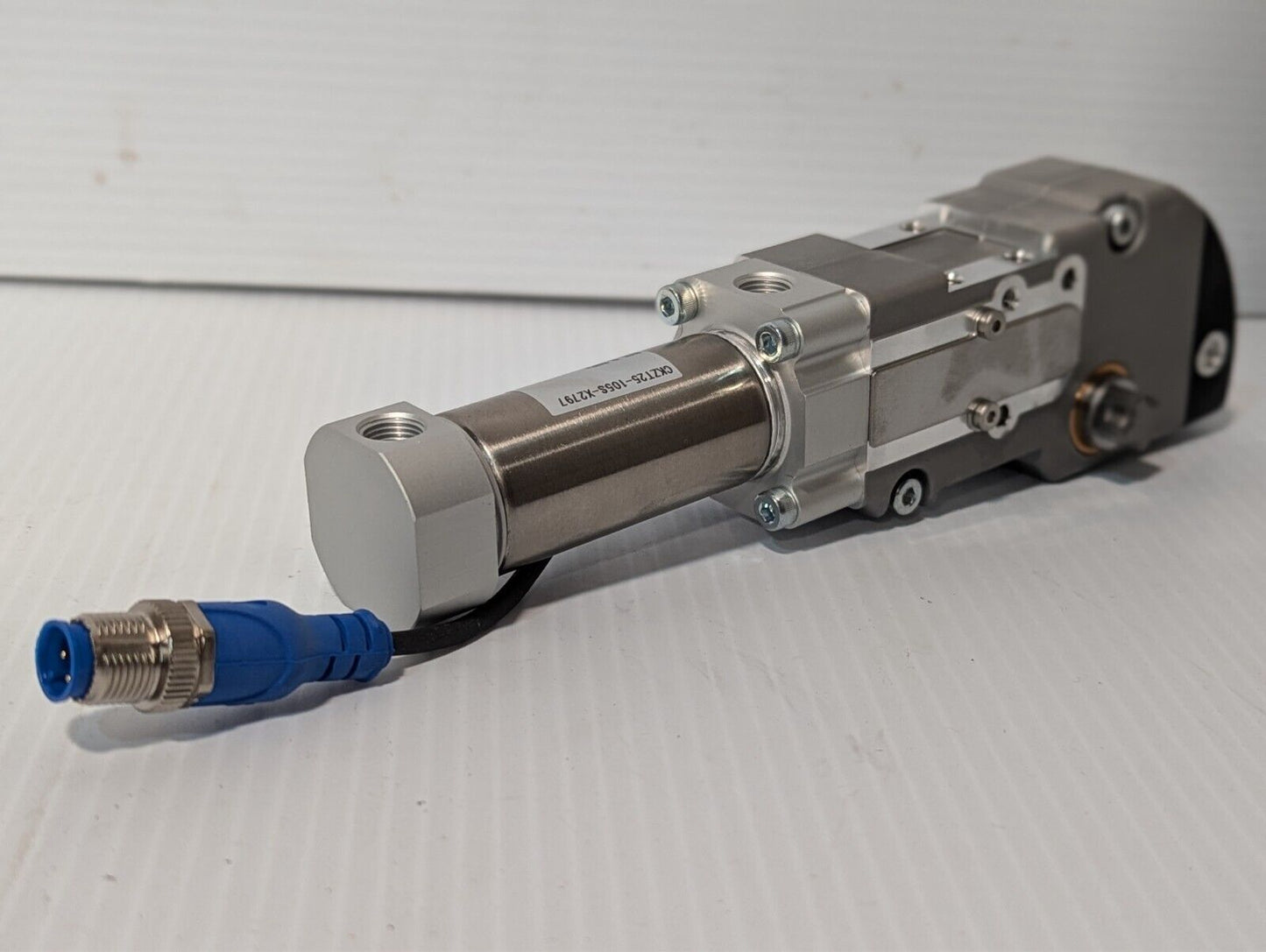 SMC CKZT25-105S-X2797 Slim Line Clamp Pneumatic Cylinder 25mm Bore 105 Deg Angle