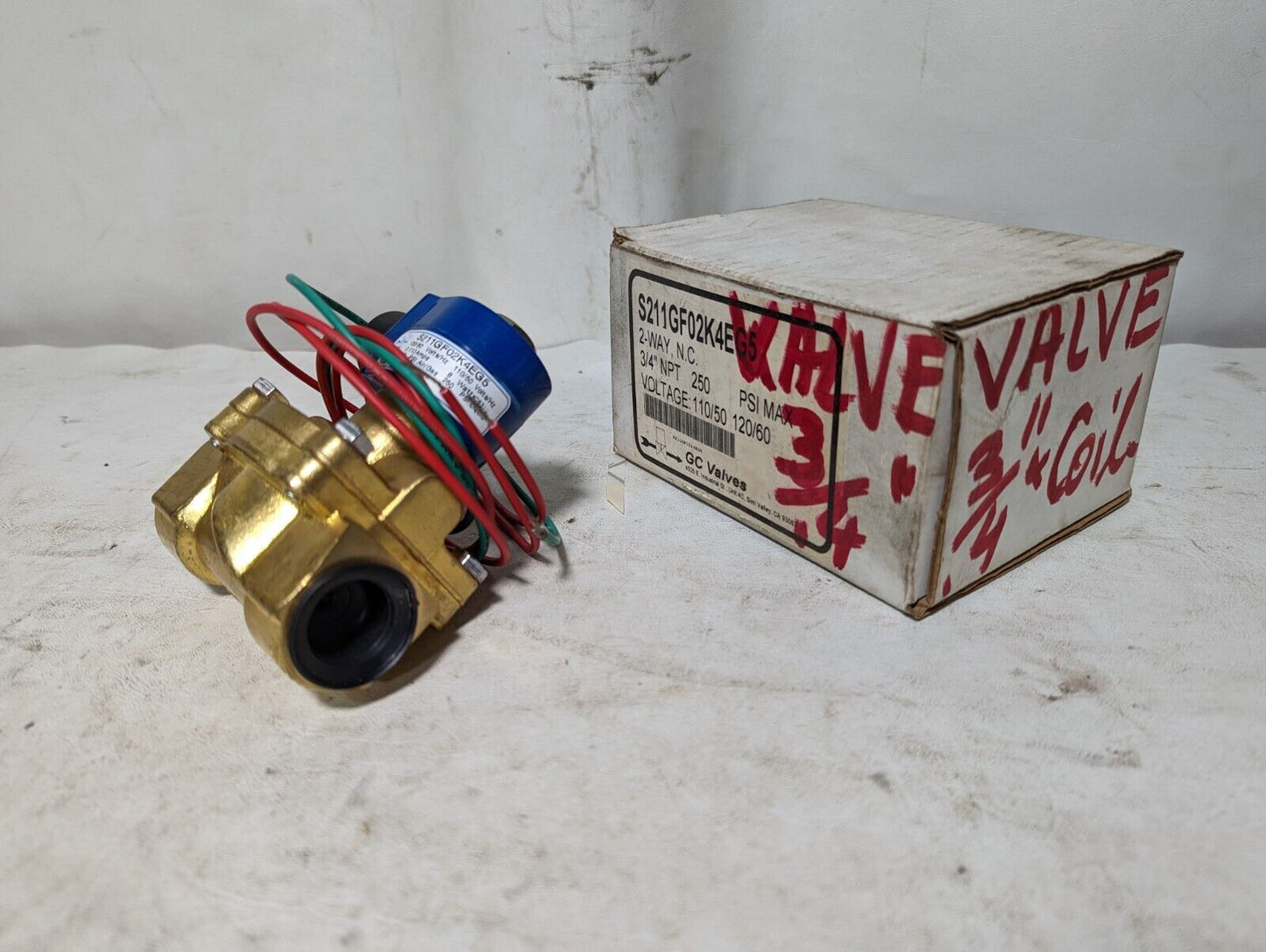 GC Valves S211GF02K4EG5 2-way valve, 3/4 NPT, 250PSI max, 110/120VAC