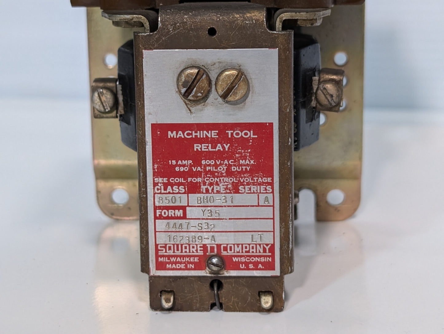 Square D 8501BH031 Machine Tool Relay, Series A, 600vac Max, 15A, Form Y35