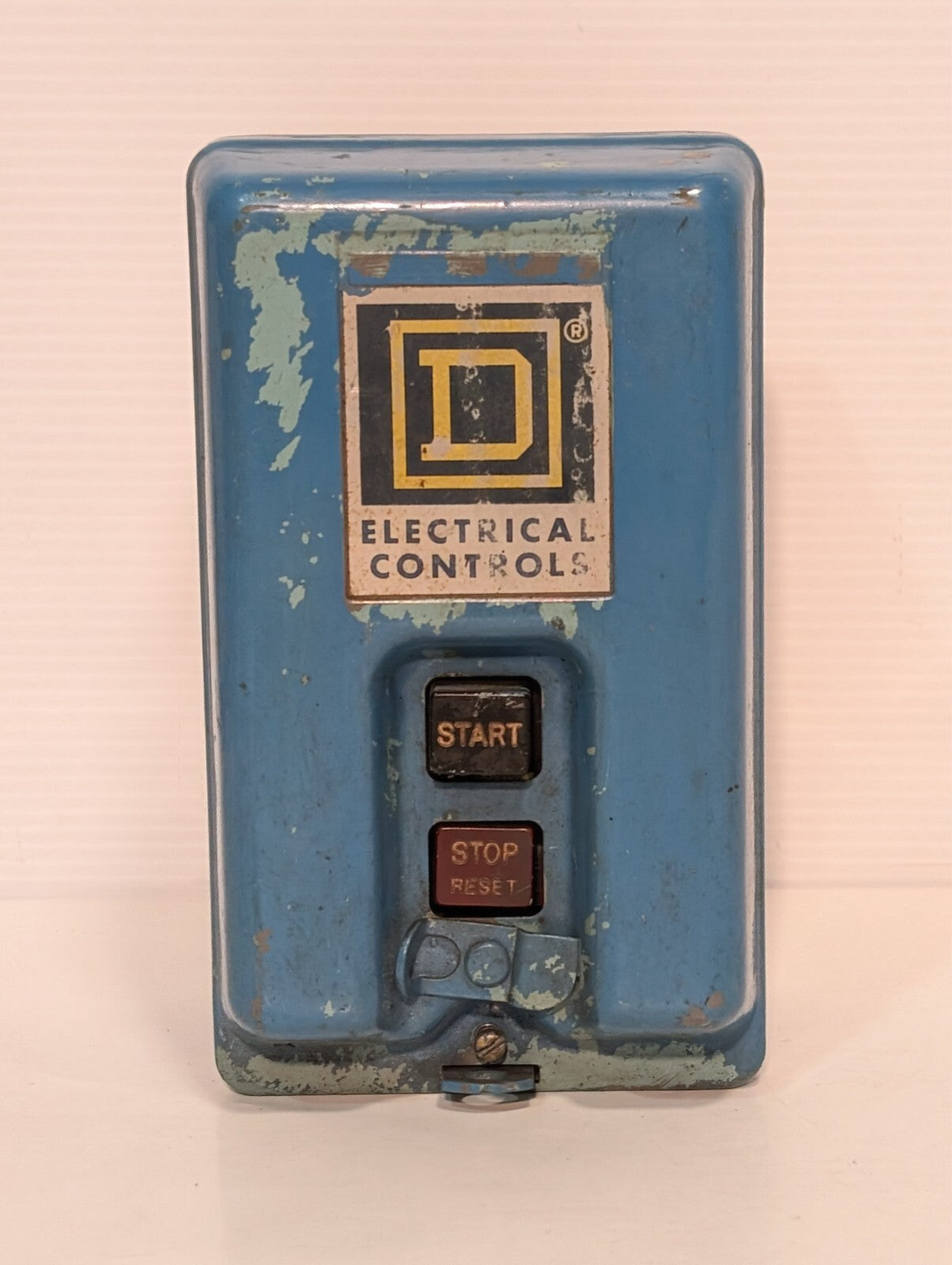 Square D Class 2510 BG-2 Series A Manual Starter 202848