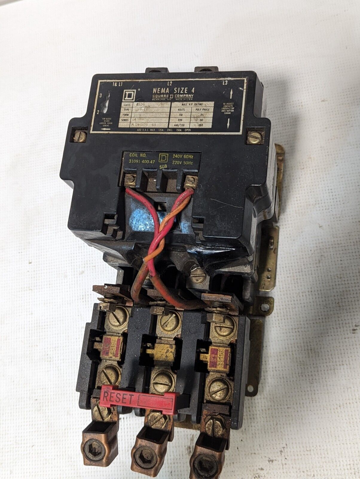 Square D 8536SFG-1 NEMA Size 4 Motor Starter, 135/150A 600VAC, 220/240VAC Coil