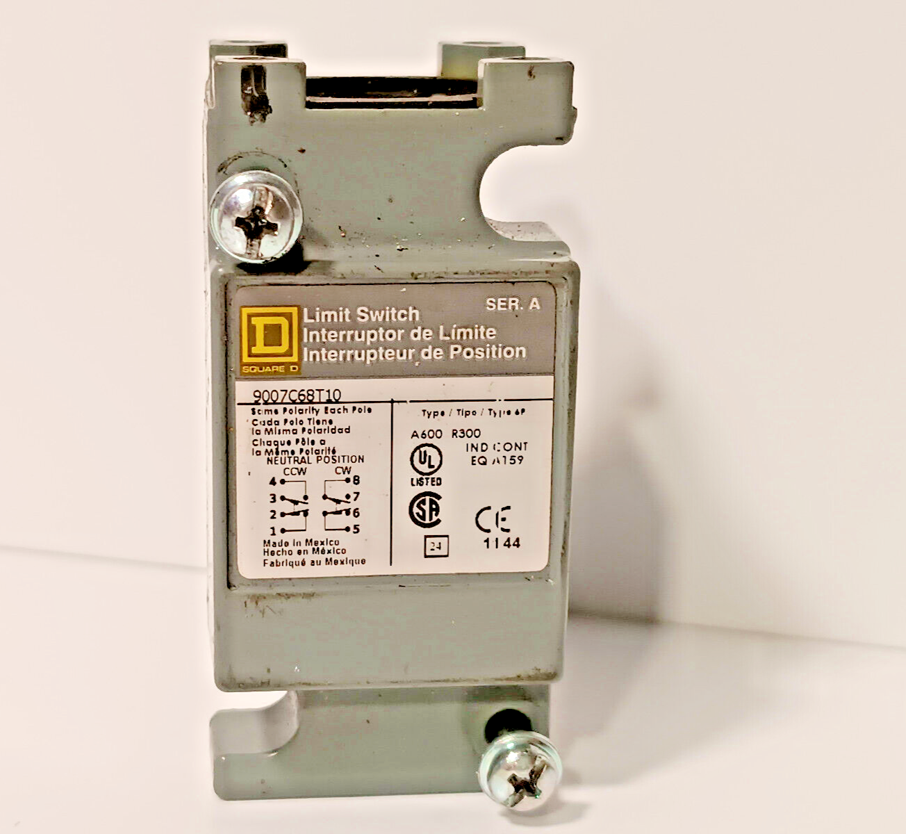 Square D 9007C68T10, Ser A Limit Switch, Class 9007, Type C-68, Series A