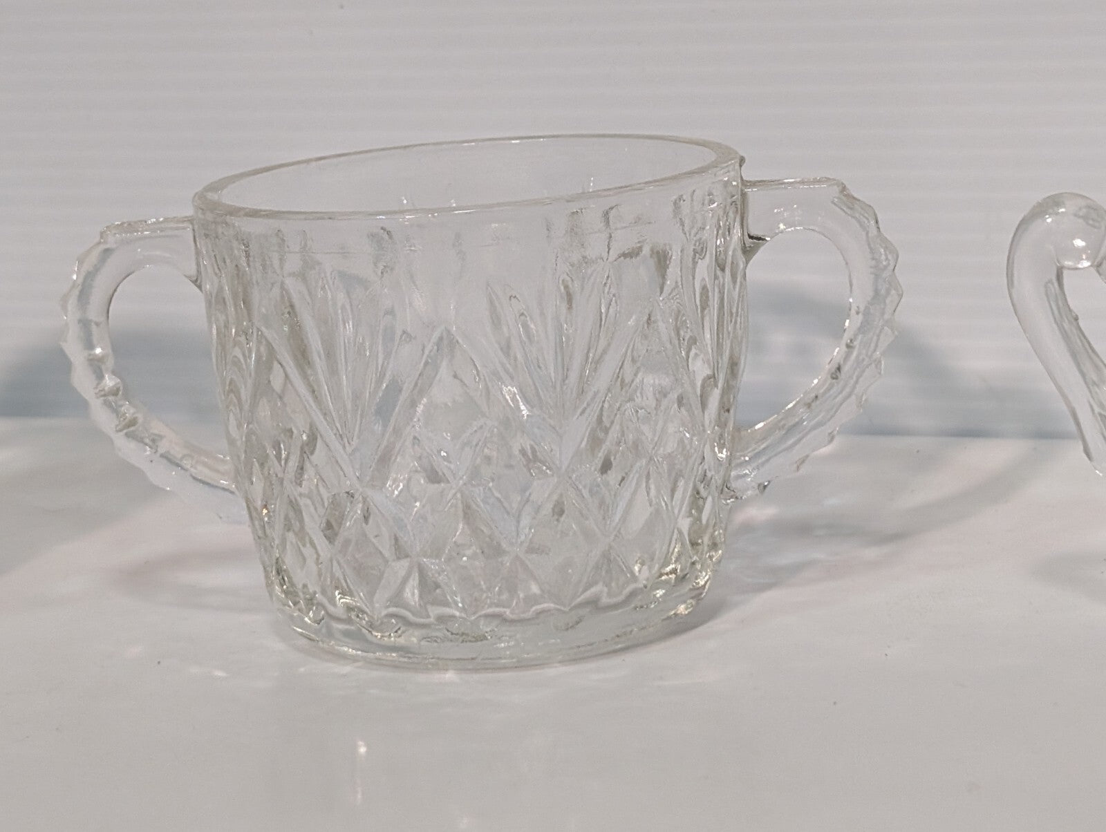 Vintage Indiana Willow Glass Sugar + Anchor Hocking Pineapple Fan Cream Bowls