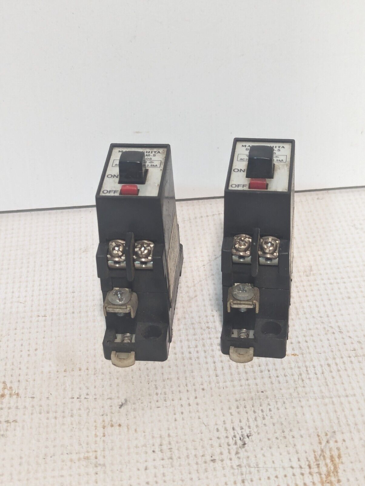 Lot of 2 Matsushita BD16 M-5 BAD161205 Circuit Breaker - Free Shipping