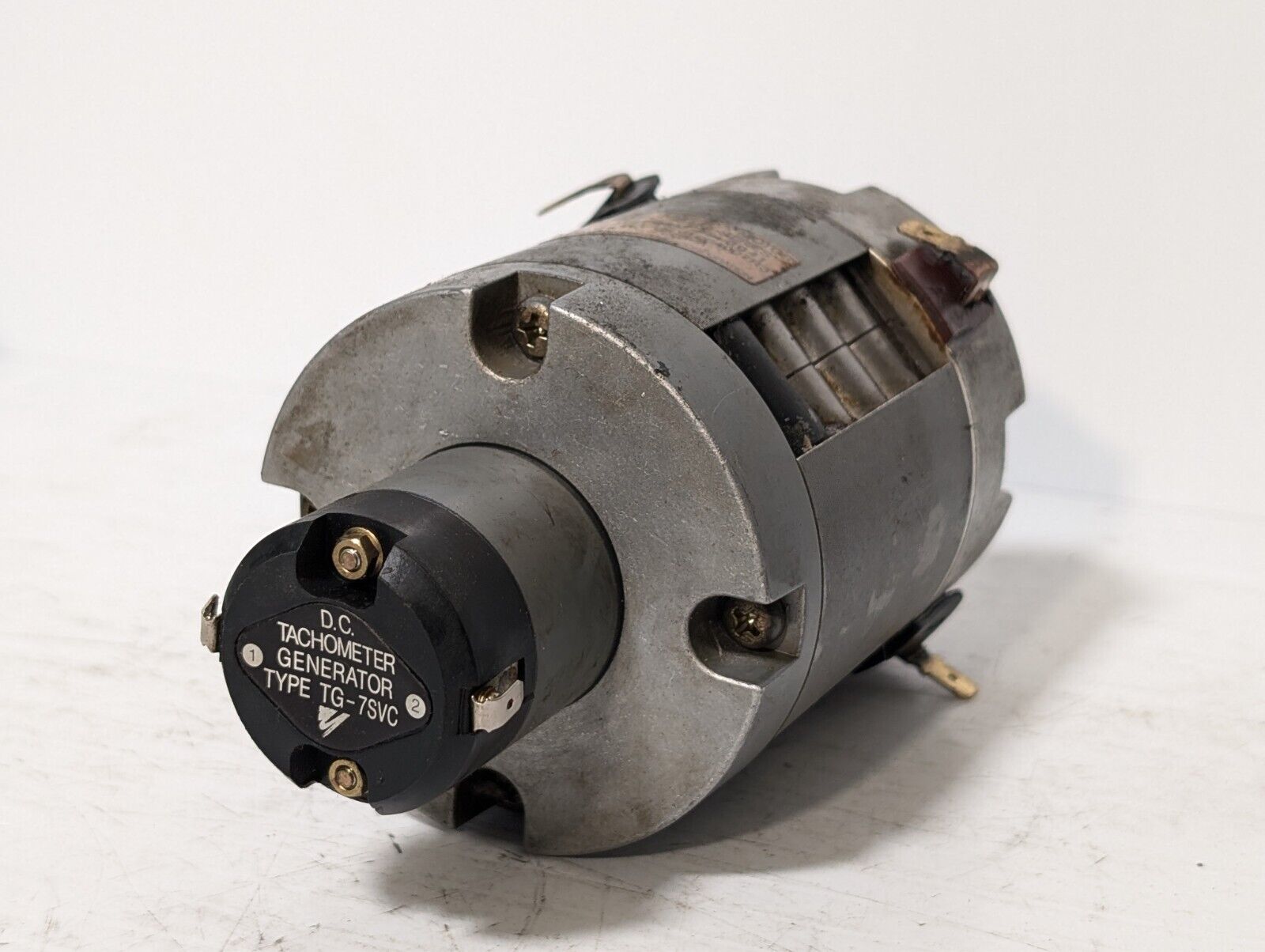 Yaskawa ABB Minertia UGTMEM-06LBB41 DC Tachometer Generator Servo Motor TG-7SVC