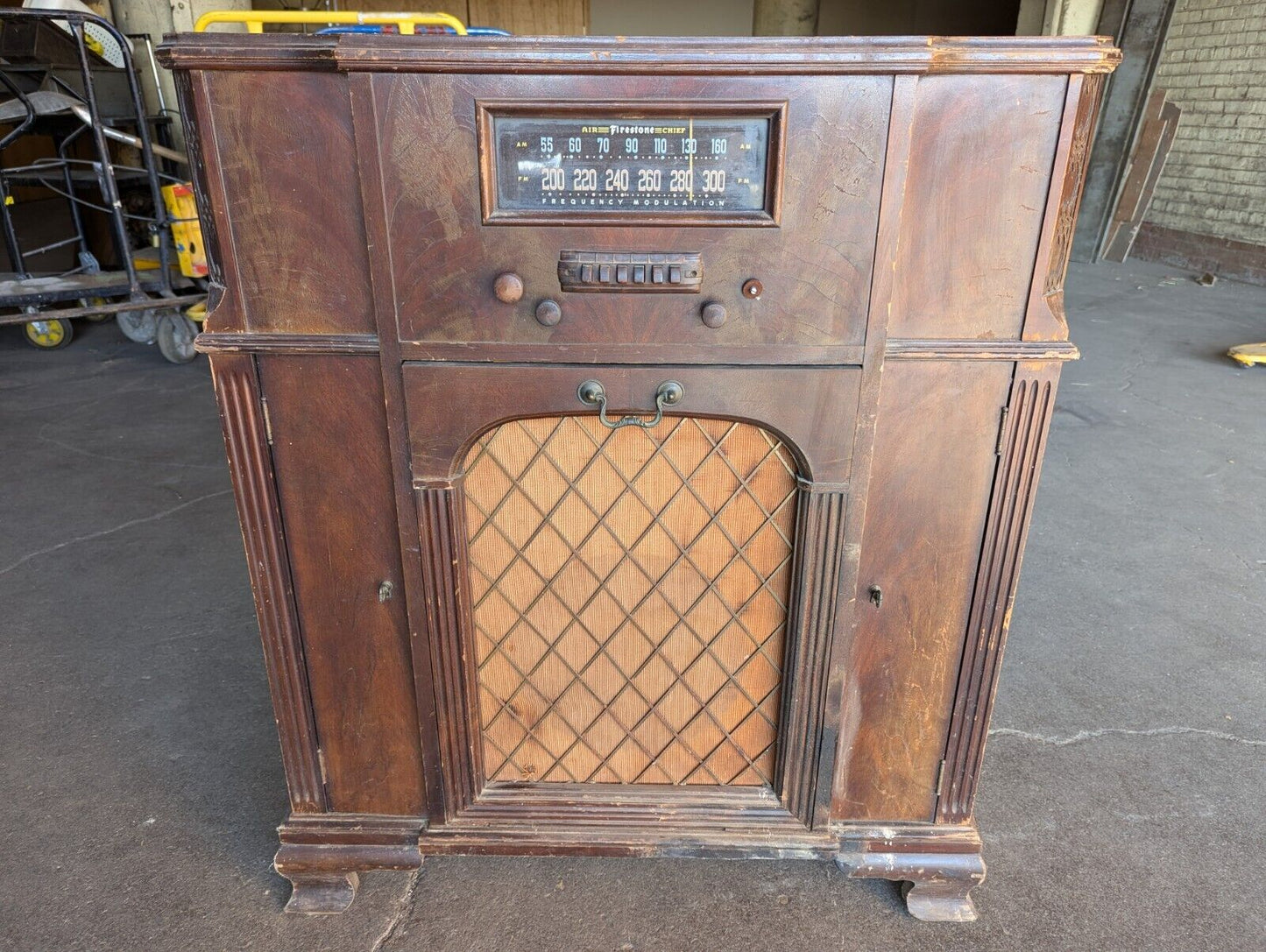 Vintage Vinyl Radio Cabinet, Air Chief Receiver, Stock#4-A-42 - Free Shipping