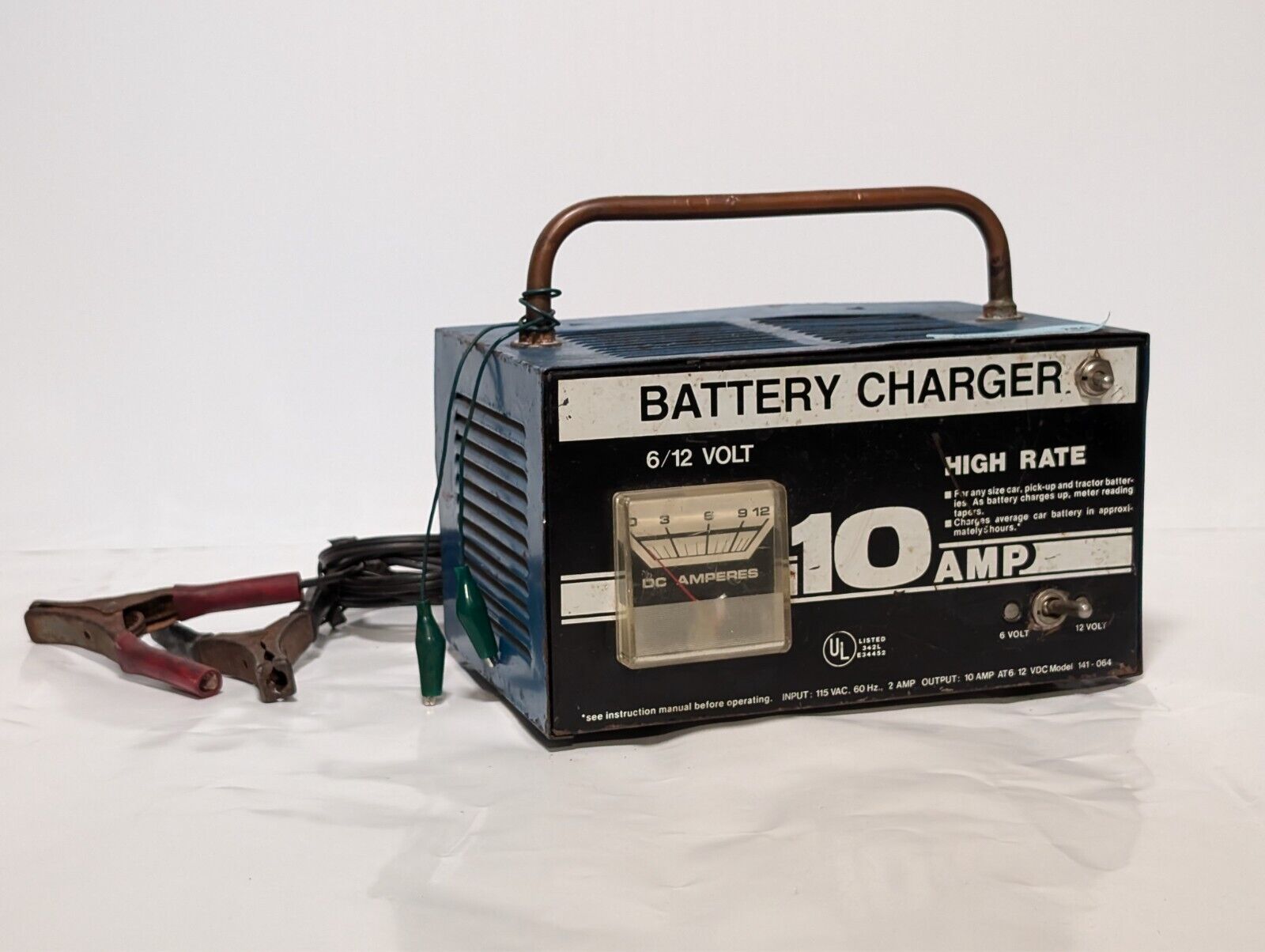 Vintage Solar 10/2a 55a Battery Charger Starter 6 & 12 Volt No. 1050C