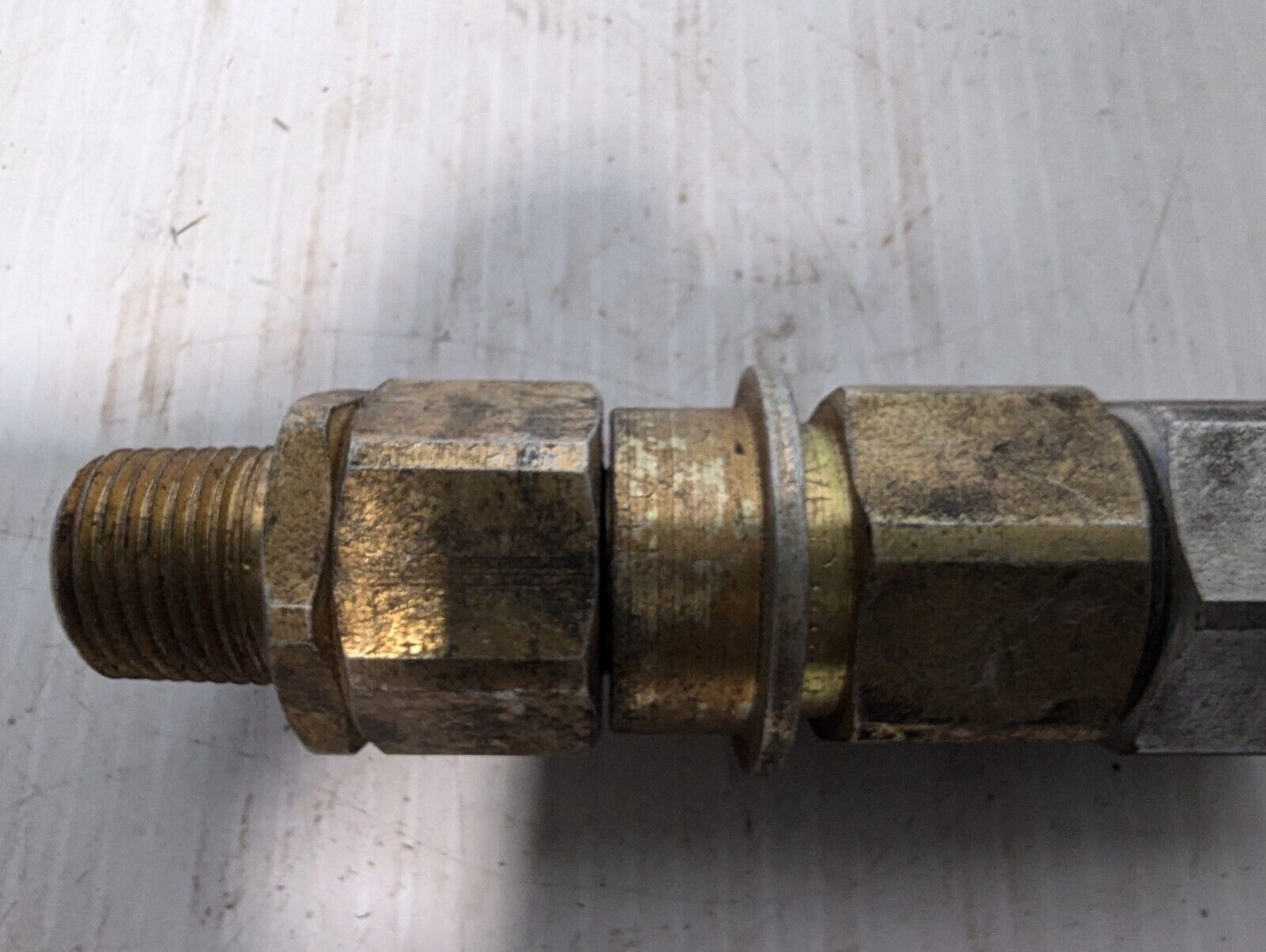 Snap-Tite VEC-8 Female Quick Coupling with VEN-8 Male Connector - Free Shipping