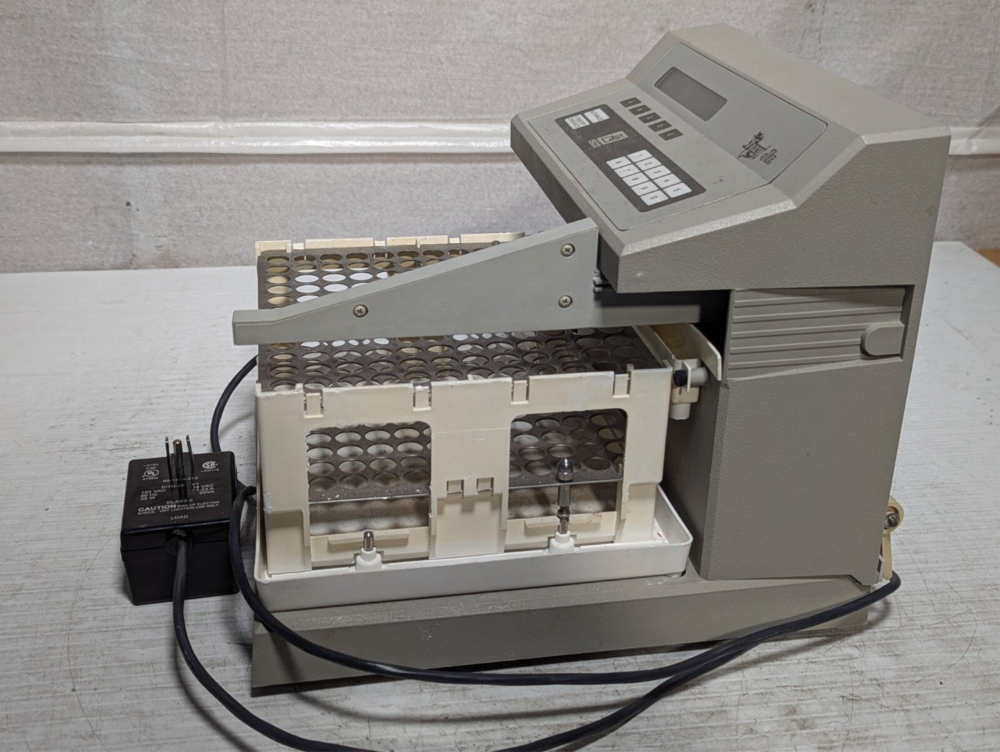 Teledyne ISCO Foxy Jr 623870001 Fraction Collector with 144 Tube Vial Tray