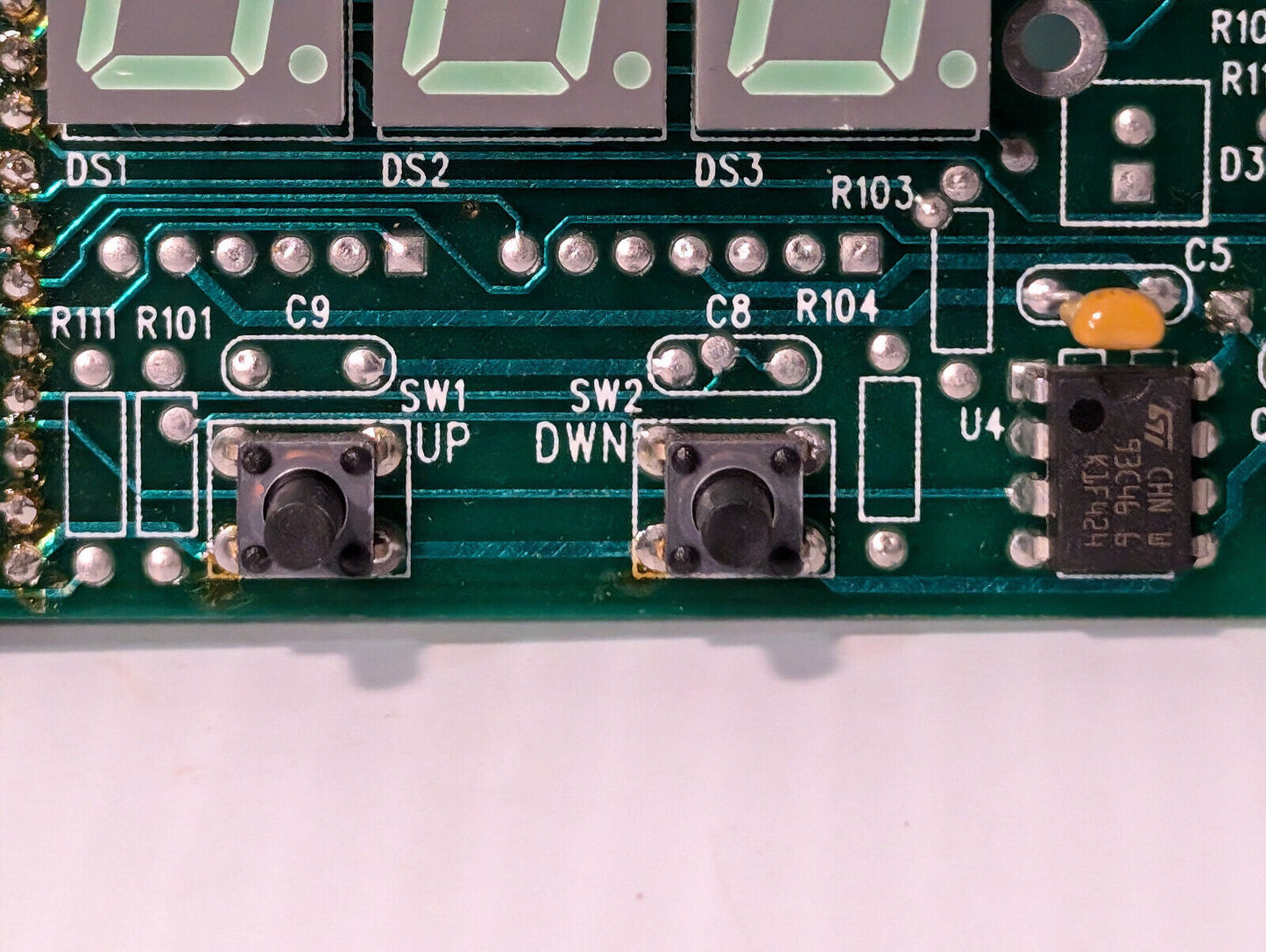 32-0101-10 Oakton Display Board -1998 Digital Control Systems- Numeric LED