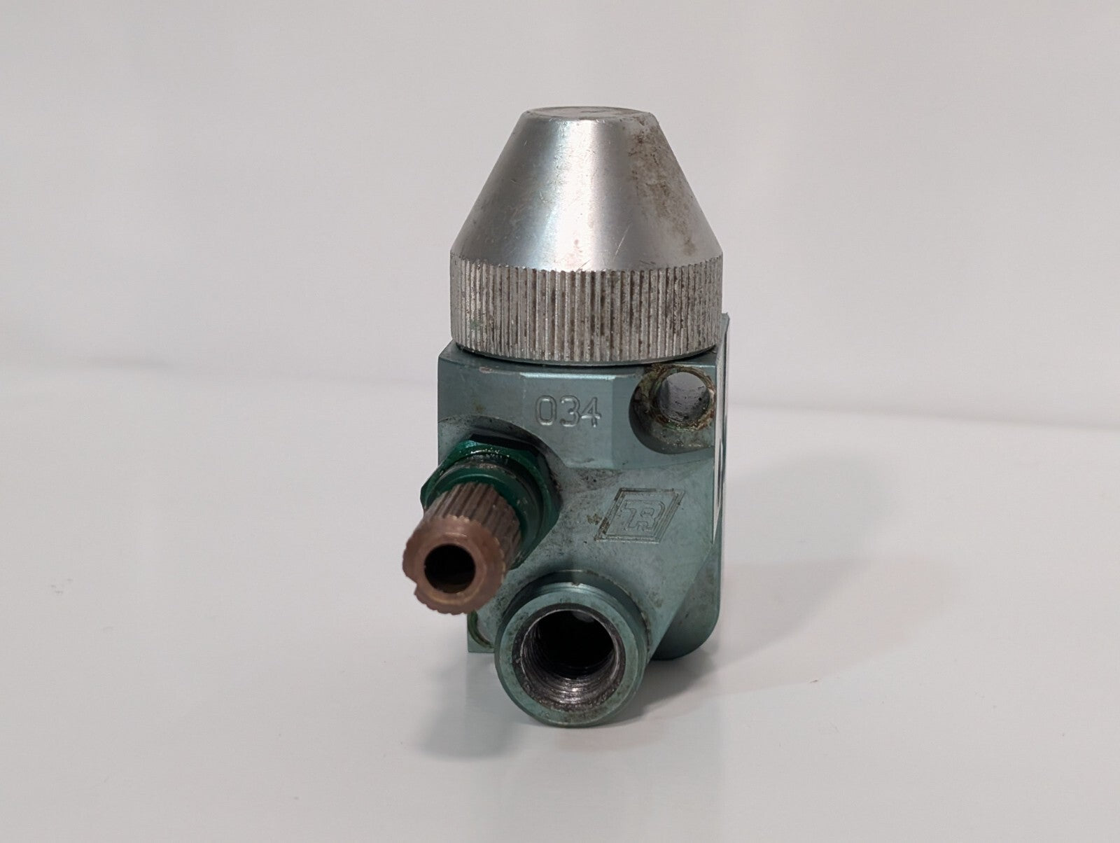 [8] Automatic Spray Valves (?) - unlabeled, identified with image search