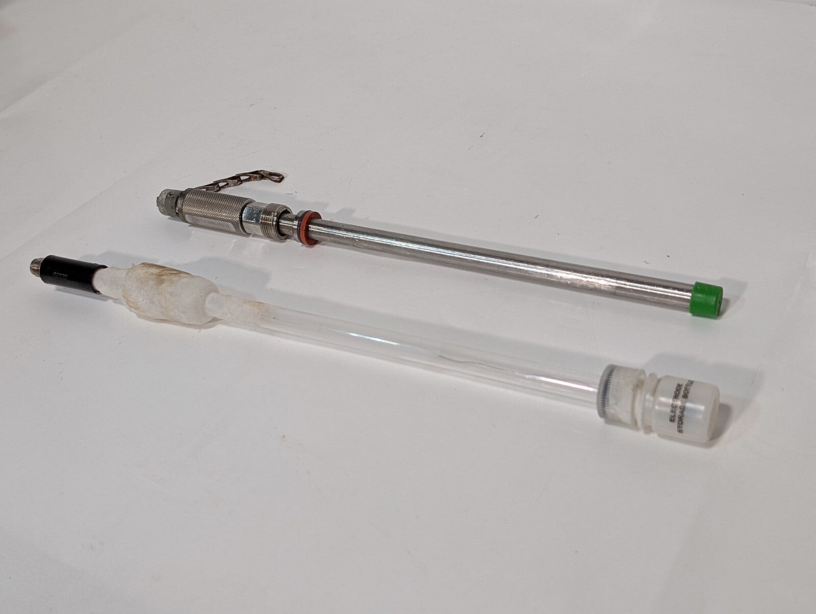 2 Pc: Ingold 34-100-3002/53752 Dissolved Oxygen Probe & Electrode Storage Bottle