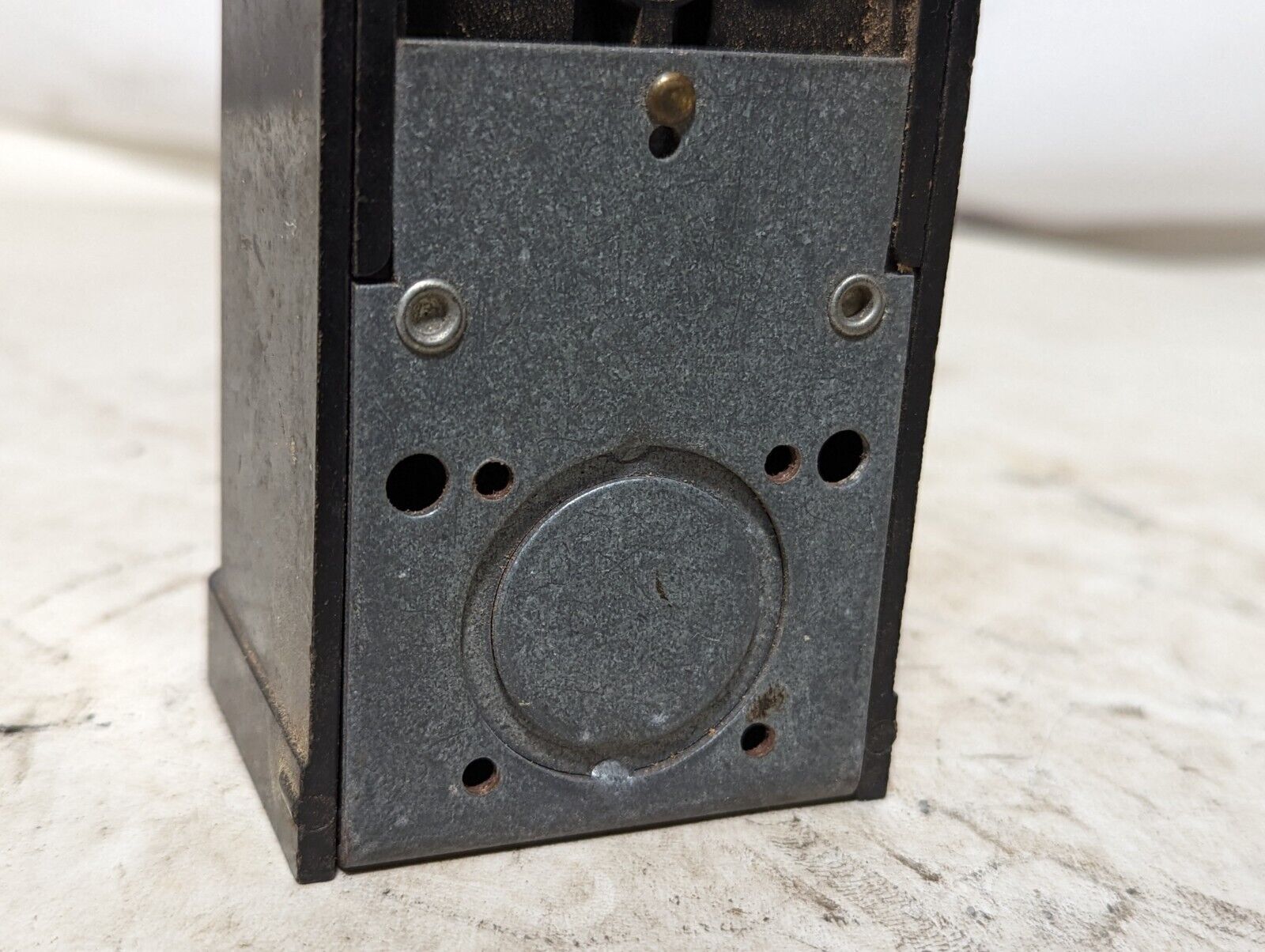Lot of 2 vintage black Leviton 50A, 250V surface mount receptacles as pictured