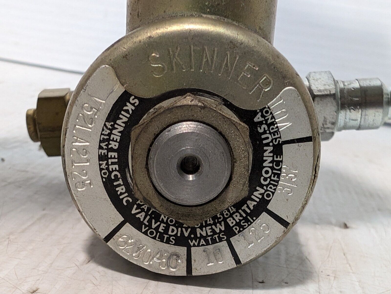 Skinner Electric V52LA2125 Solenoid Valve - Free Shipping+Returns