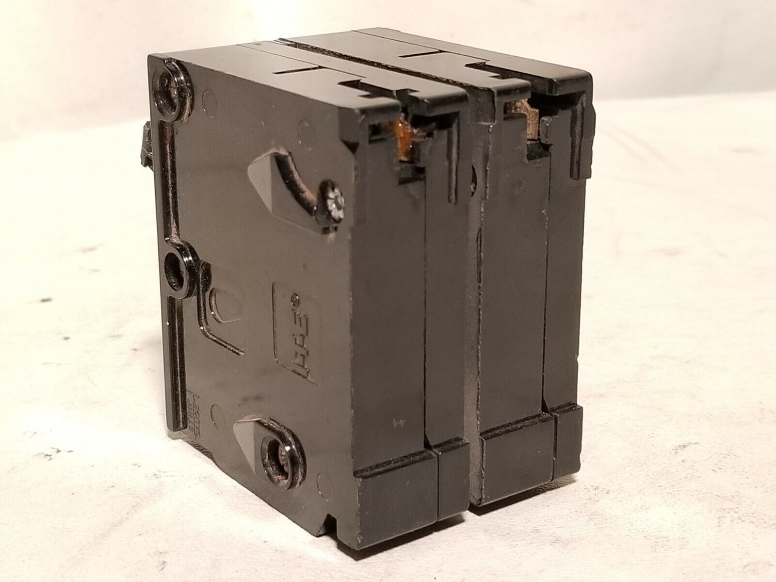 I-T-E ITE Q215 circuit breaker, type QP, 120/240VAC, 2 pole, 15 amps